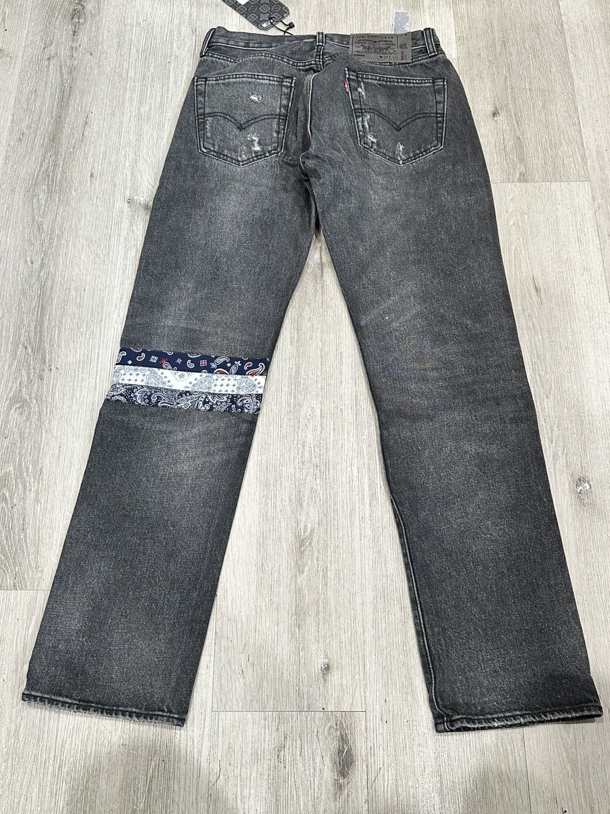 CLOT × Levi's CLOT X Levi’s 501 UNIONRAIL BLACK DENIM SIZE 30 Size US 30 / EU 46 - 4 Thumbnail