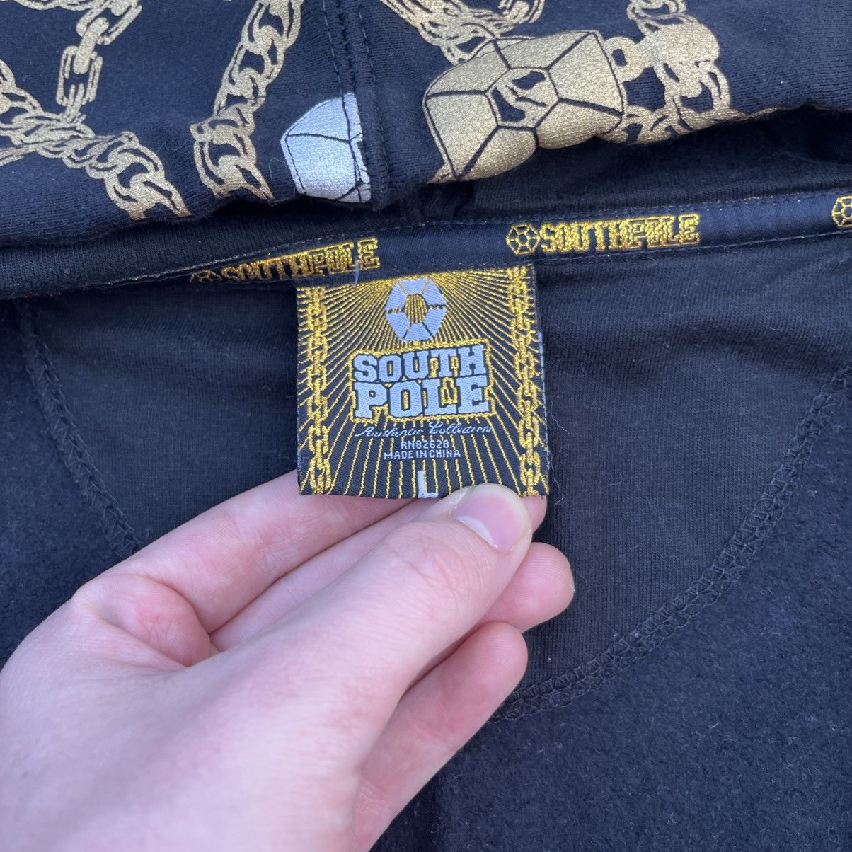 Southpole × Vintage SOUTHPOLE Gold And Silver Chain Zip Up AOP Jesse pinkman Lg Size US L / EU 52-54 / 3 - 3 Thumbnail