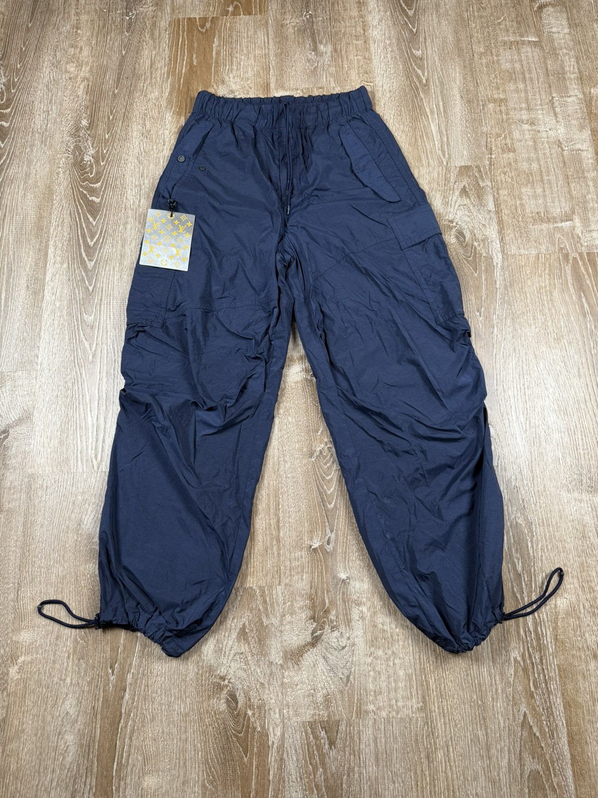 Louis Vuitton Louis Vuitton Staples Edition Cargo Pants Size US 30 / EU 46 - 1 Thumbnail