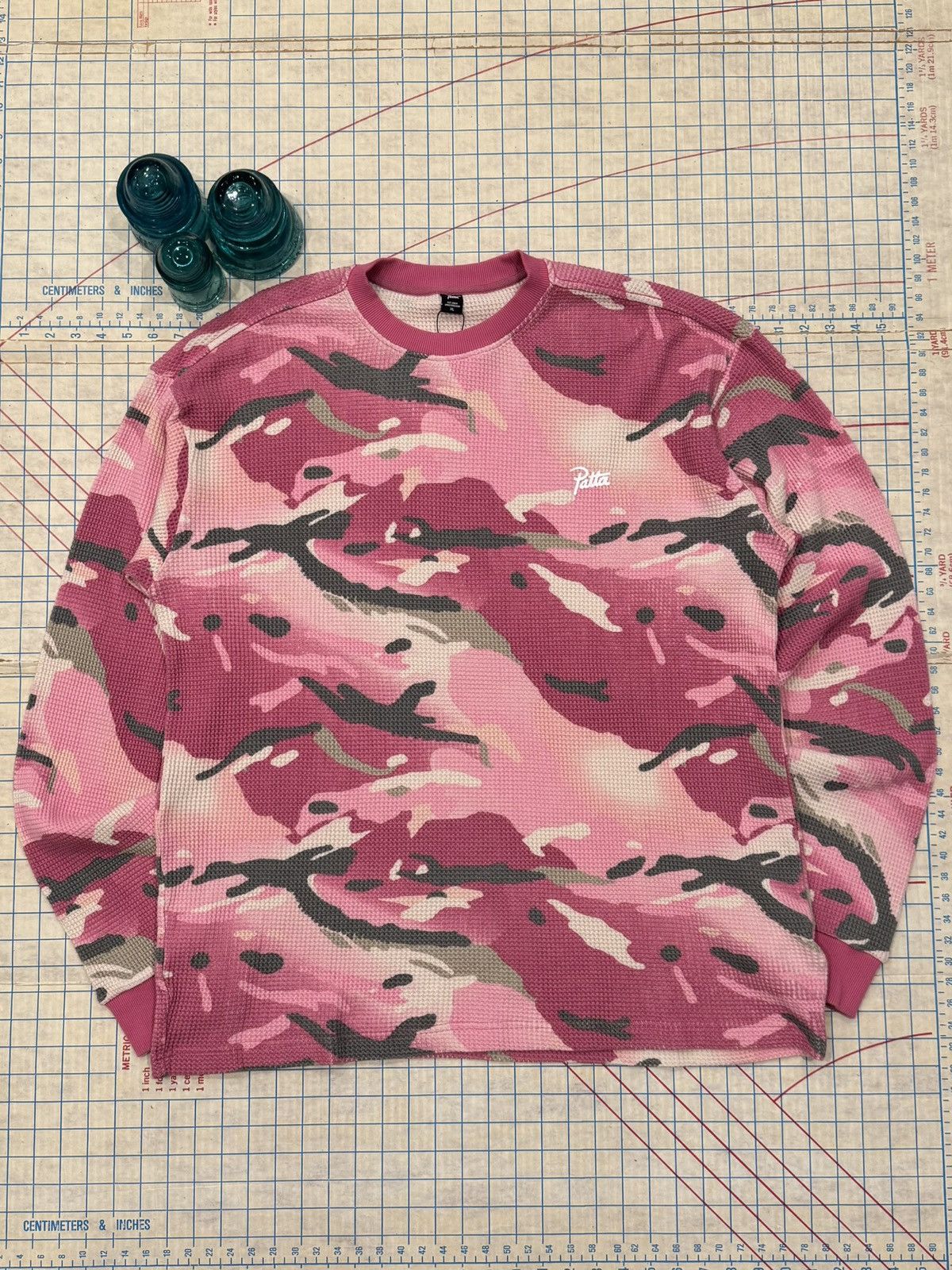Patta NWT Patta Amsterdam Pink Camo Thermal Long Sleeve Mens XL Size US XL / EU 56 / 4 - 1 Thumbnail