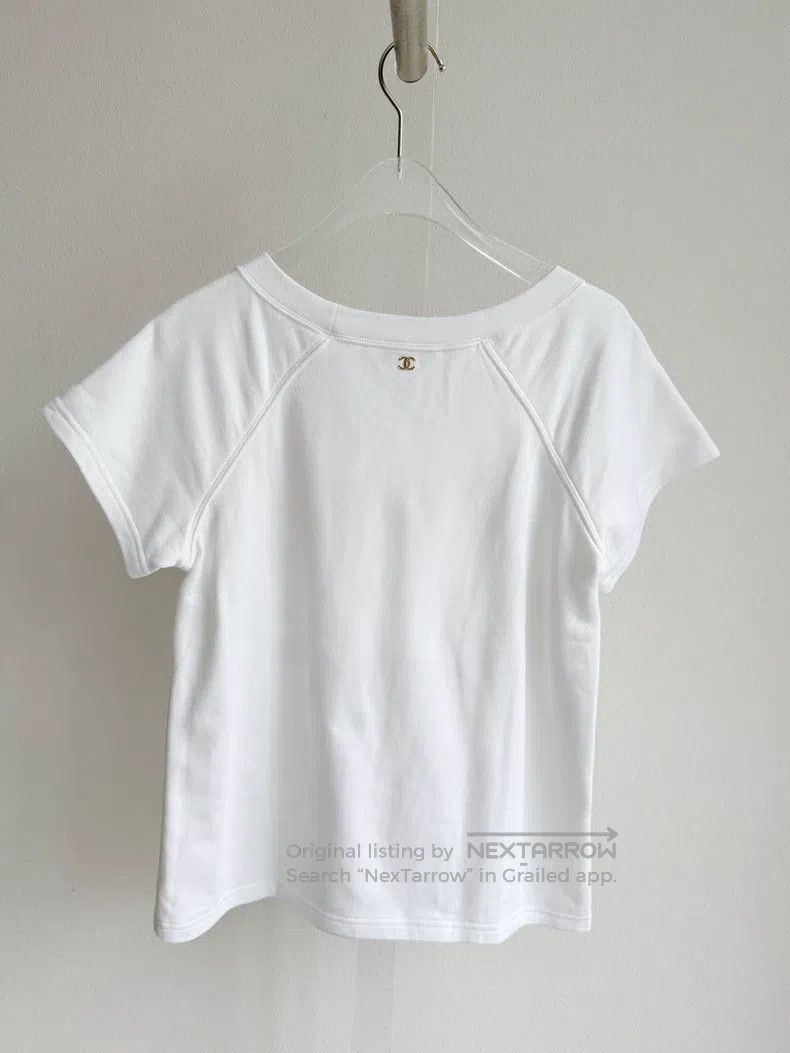 Chanel Chanel Greek Laurel Double C Short-sleeved T-shirt Size XS / US 0-2 / IT 36-38 - 4 Thumbnail