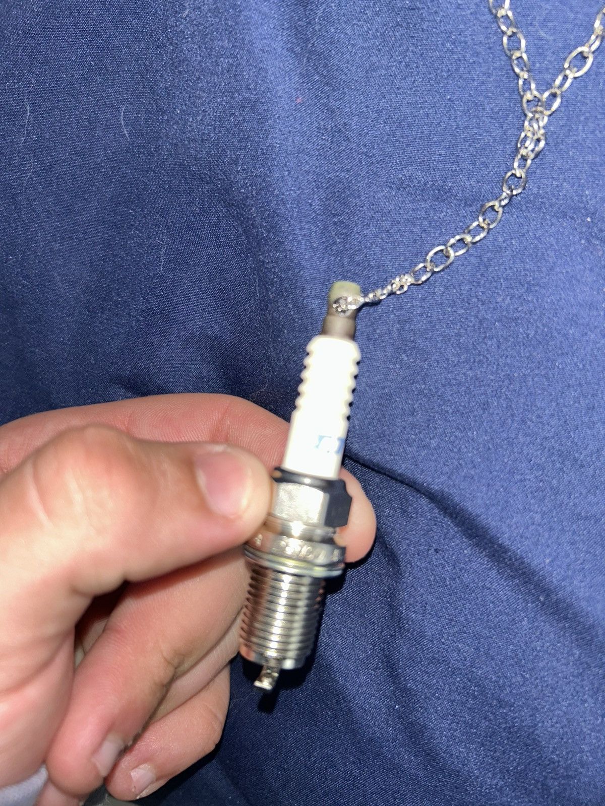 Other 1/1 Your World silver car spark plug necklace Size ONE SIZE - 4 Thumbnail