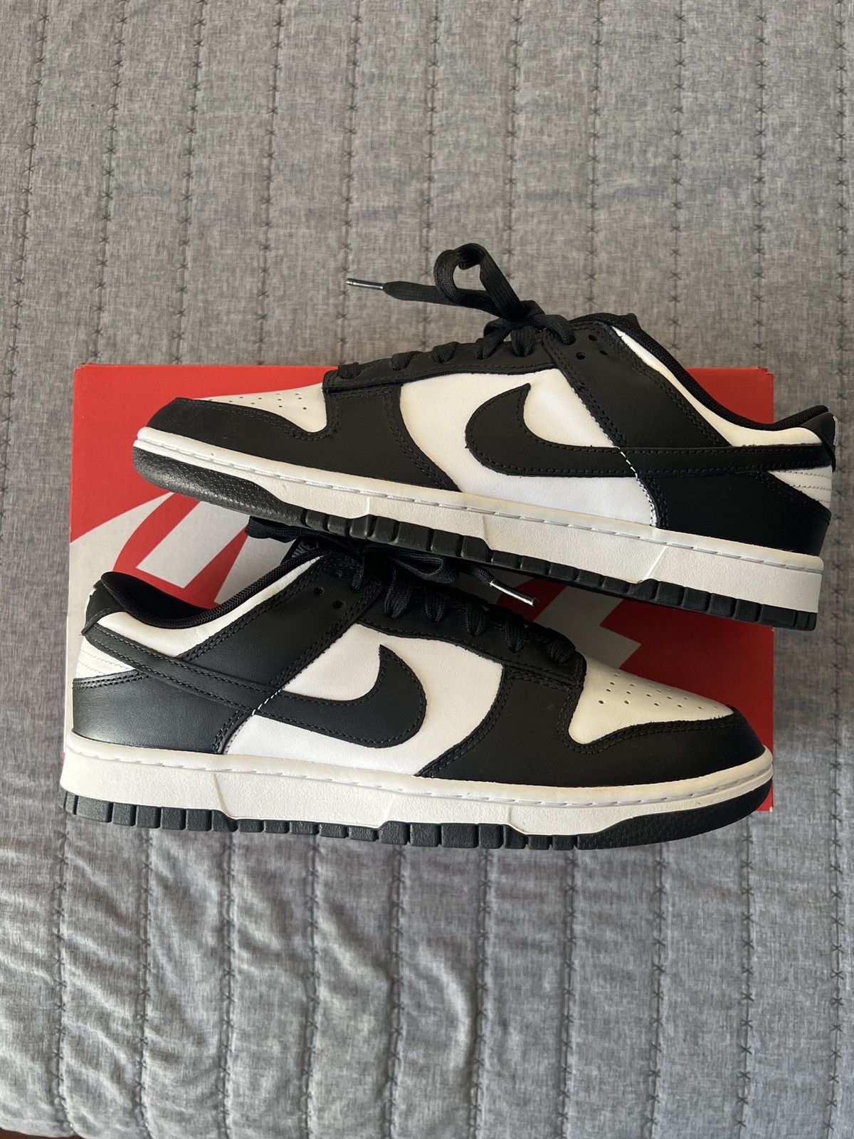 Nike Nike Dunk Low Black/White Size US 9 / EU 42 - 2 Thumbnail