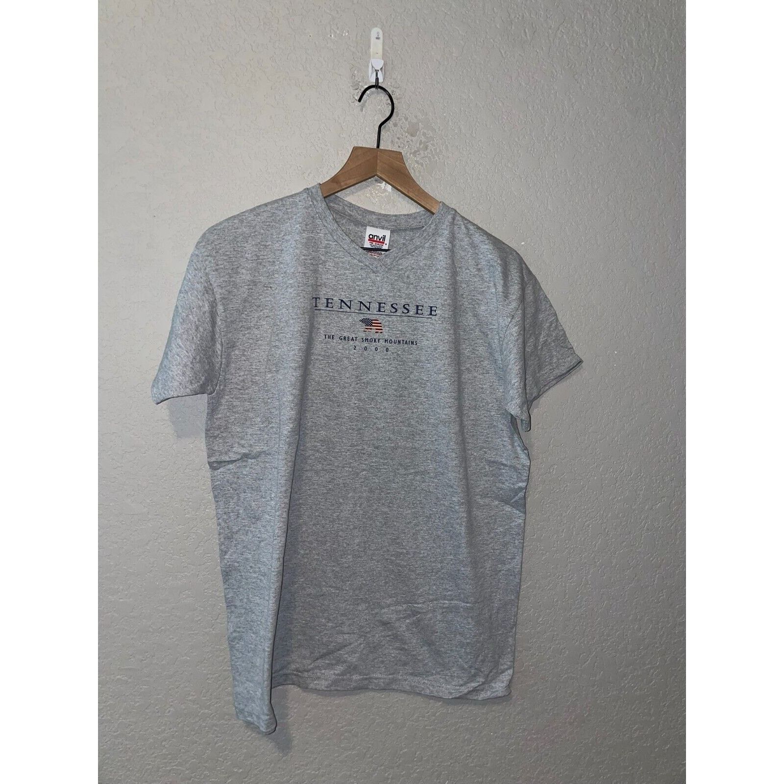 Anvil Womens The Great Smoky Mountains Shirt Gray Top Tee L Large Size L / US 10 / IT 46 - 1 Thumbnail