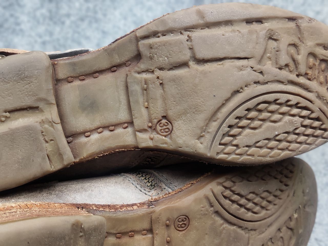 A.S.98 A.S.98 Design mummy Leather faded Ankle Zip Strap Boots Size US 9 / IT 39 - 17 Thumbnail