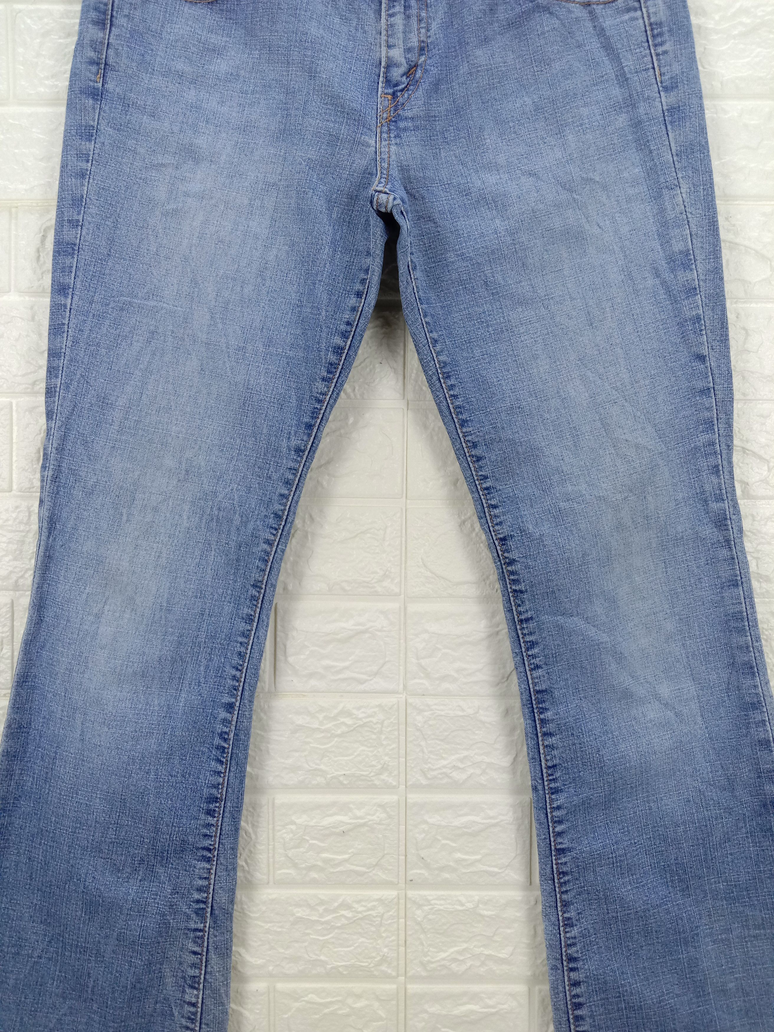 Levi's Vintage Levi's 518 Flare Jeans Superlow Stretch Denim Size 32" / US 10 / IT 46 - 3 Thumbnail