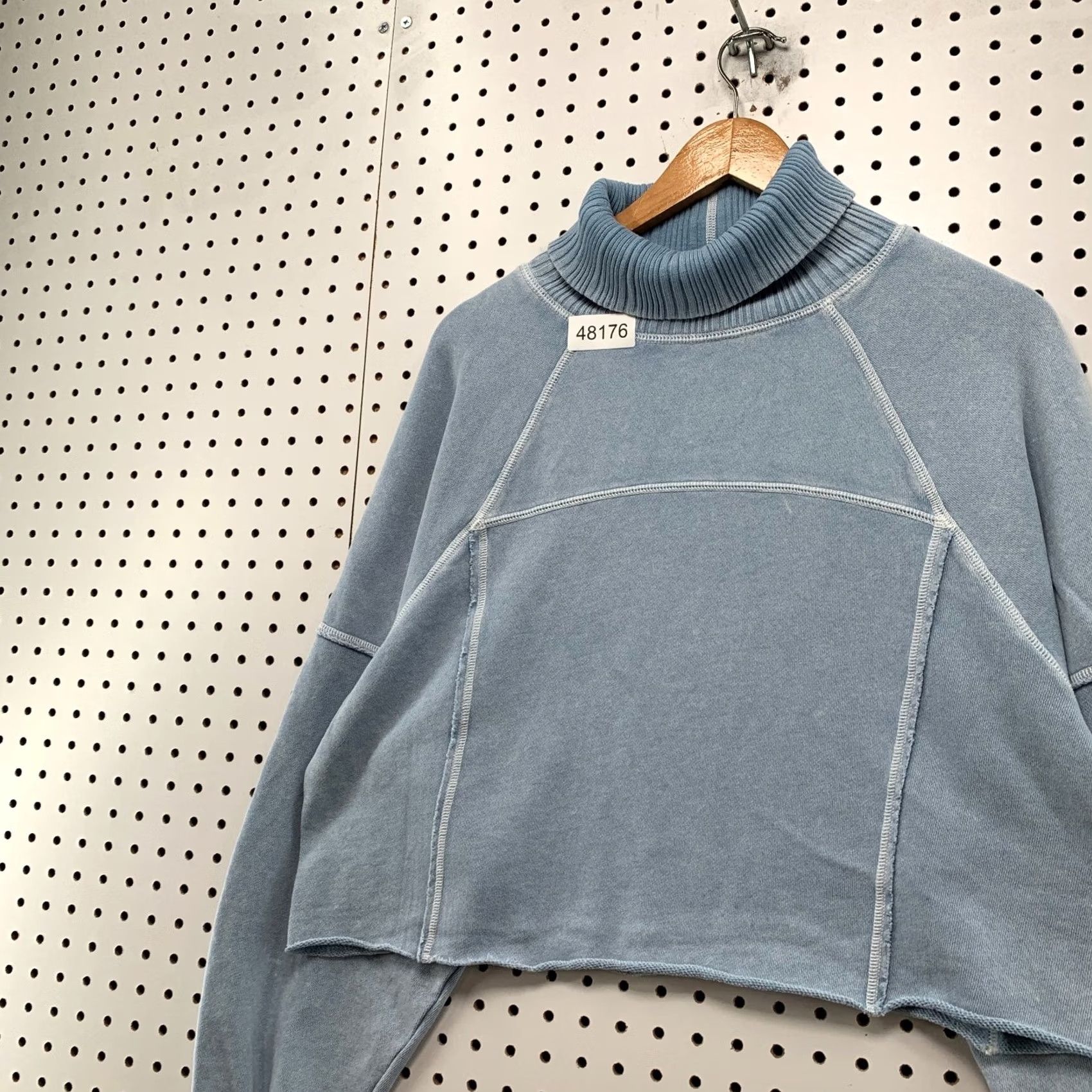 Vintage Aerie Fleece Turtleneck Sweatshirt Womens M Blue Cropped Fleece Sweater Size M / US 6-8 / IT 42-44 - 6 Thumbnail