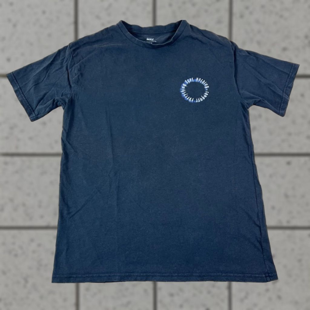 Vintage MAN T-Shirt Mens Small Size S Black Relaxed Fit Streetwear Fear Nothing Conquer Everything Shirts Size US S / EU 44-46 / 1 - 1 Thumbnail