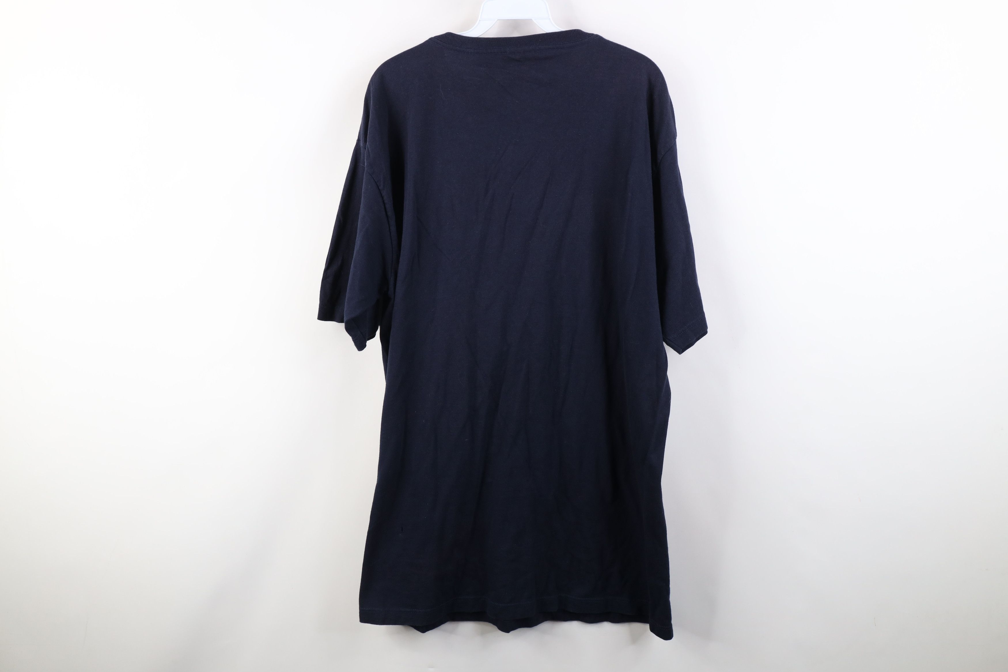 Nautica Vintage 90s Nautica Sailboat Pocket T-Shirt Navy Blue USA Size US L / EU 52-54 / 3 - 14 Thumbnail