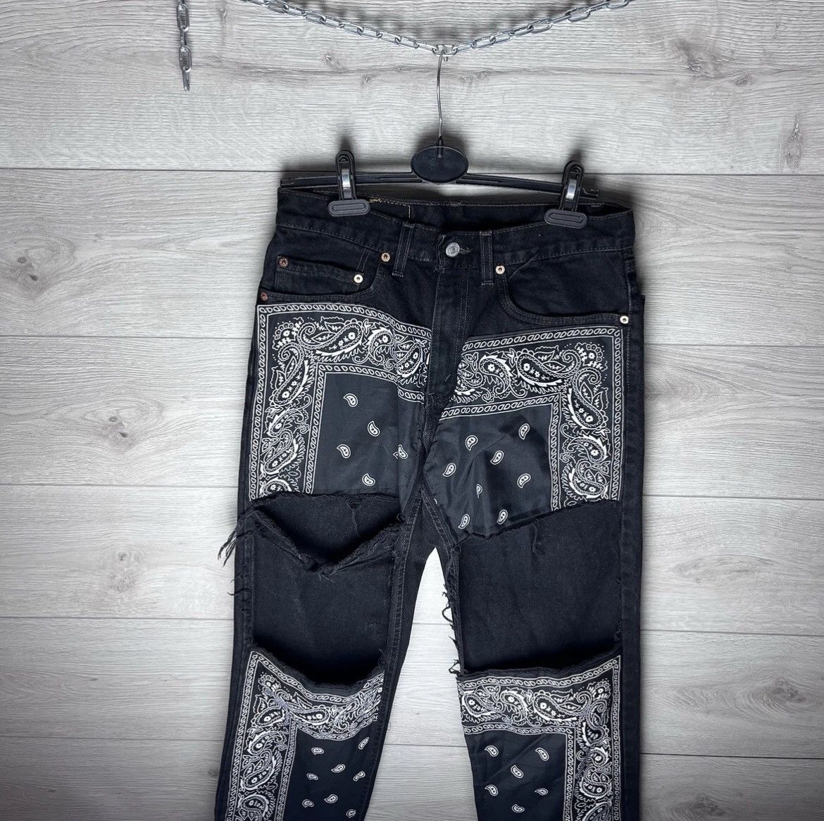 Levi's Avant garde jeans Levi’s 550 relaxed Fit Mede in USA 🇺🇸 Size US 31 - 1 Thumbnail