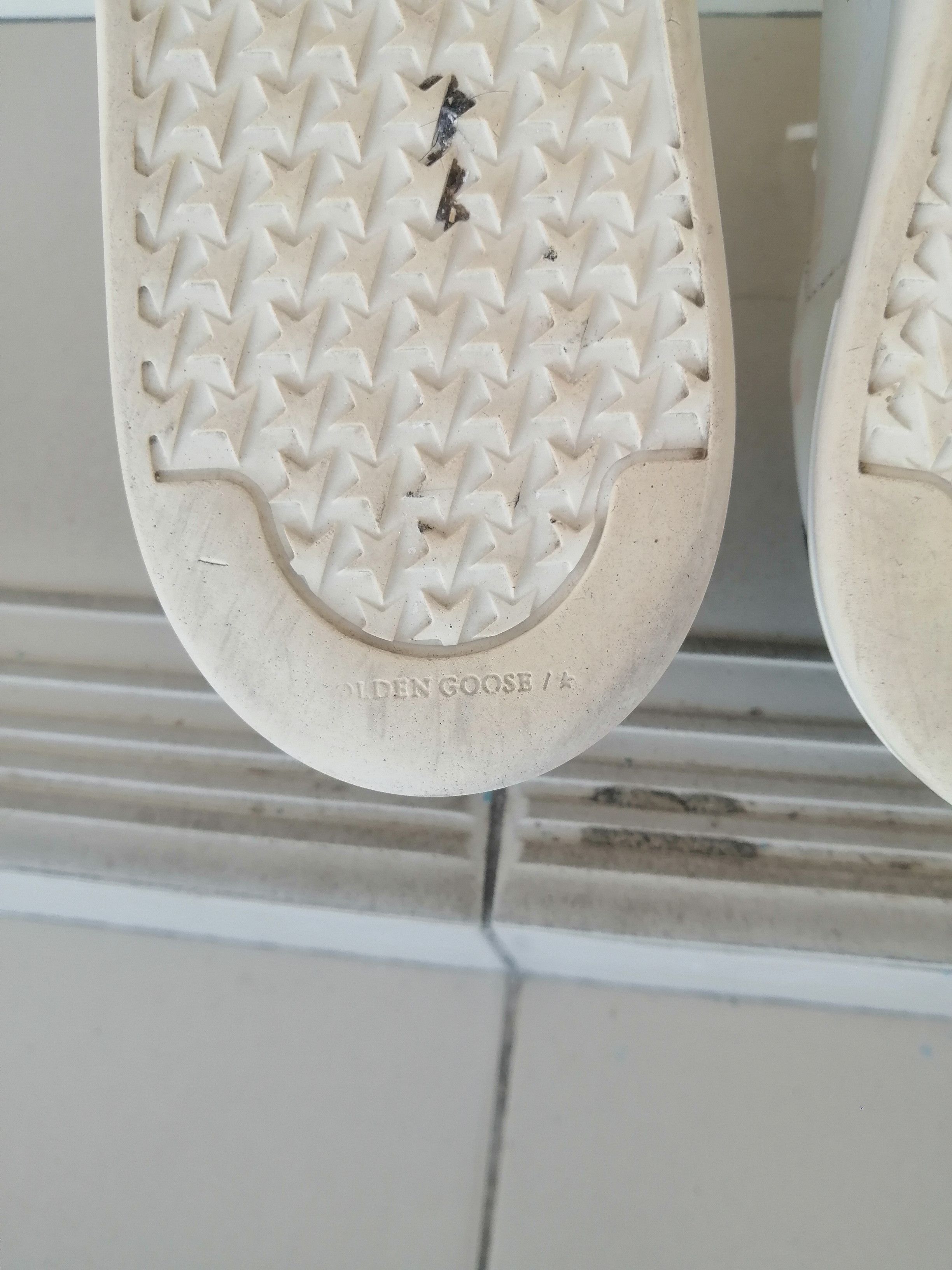 Golden Goose Golden Goose Purestar size 42 Size US 9 / EU 42 - 19 Thumbnail