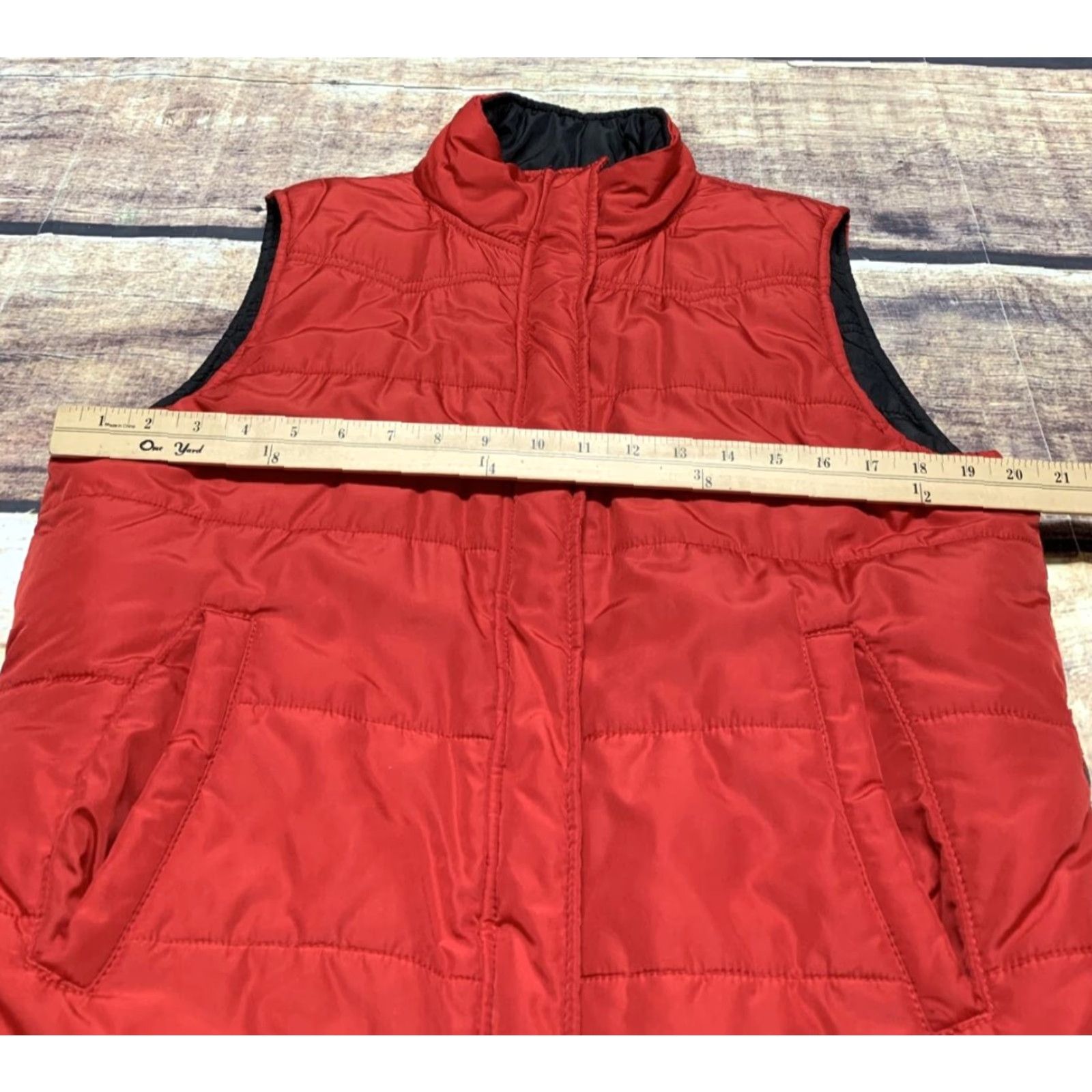 Vintage Winter Quilted Vest Mens Large Red Size Large Warm Pockets Adjustable Waist Size US L / EU 52-54 / 3 - 5 Thumbnail