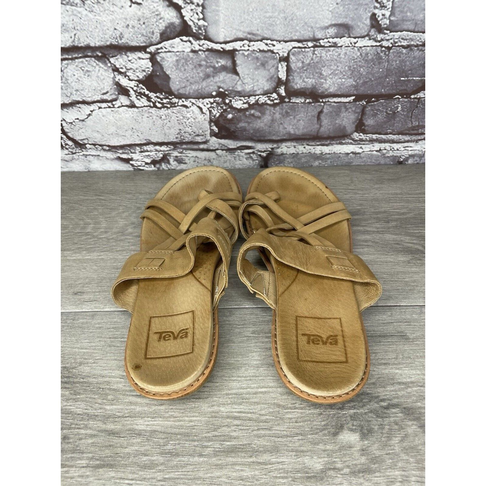 Teva Teva Encanta Tan Brown Leather Casual Toe Slides Sandals Wom Size US 7 / IT 37 - 12 Thumbnail