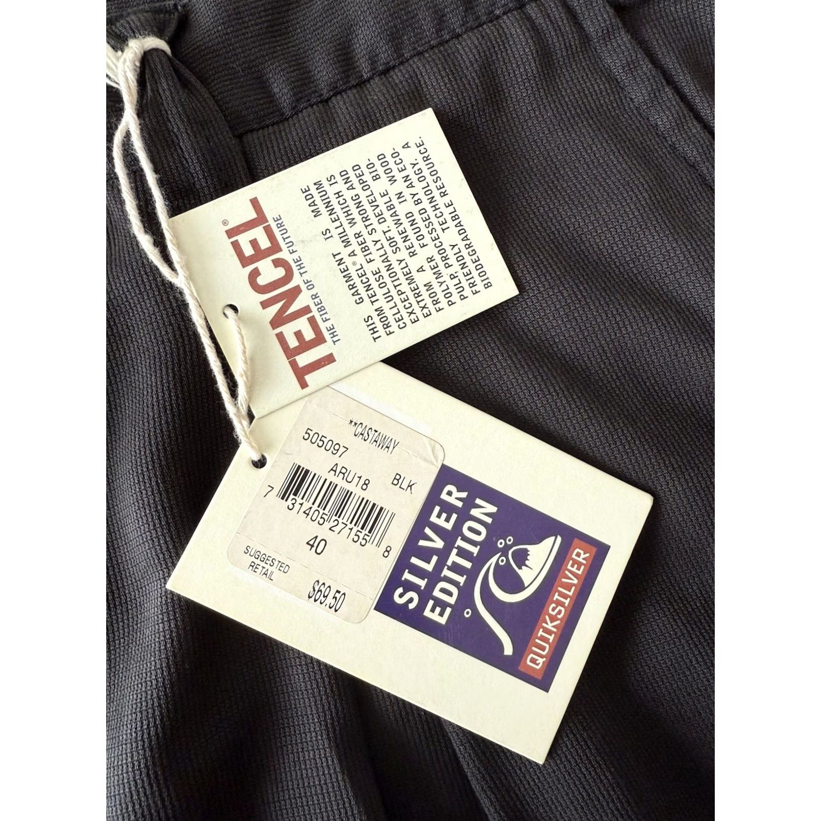 Quiksilver VINTAGE Quiksilver Pants Men 40x32 Black Tencel Chino Pleated 2000s Retro Straight Articulated Slim Classic Casual Mens Size US 40 / EU 56 - 4 Thumbnail