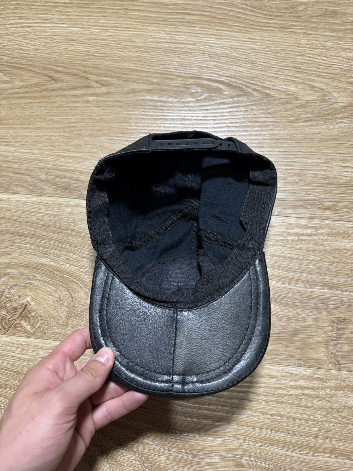 Vintage Vintage Leather wolksvagen Hat Size ONE SIZE - 5 Thumbnail