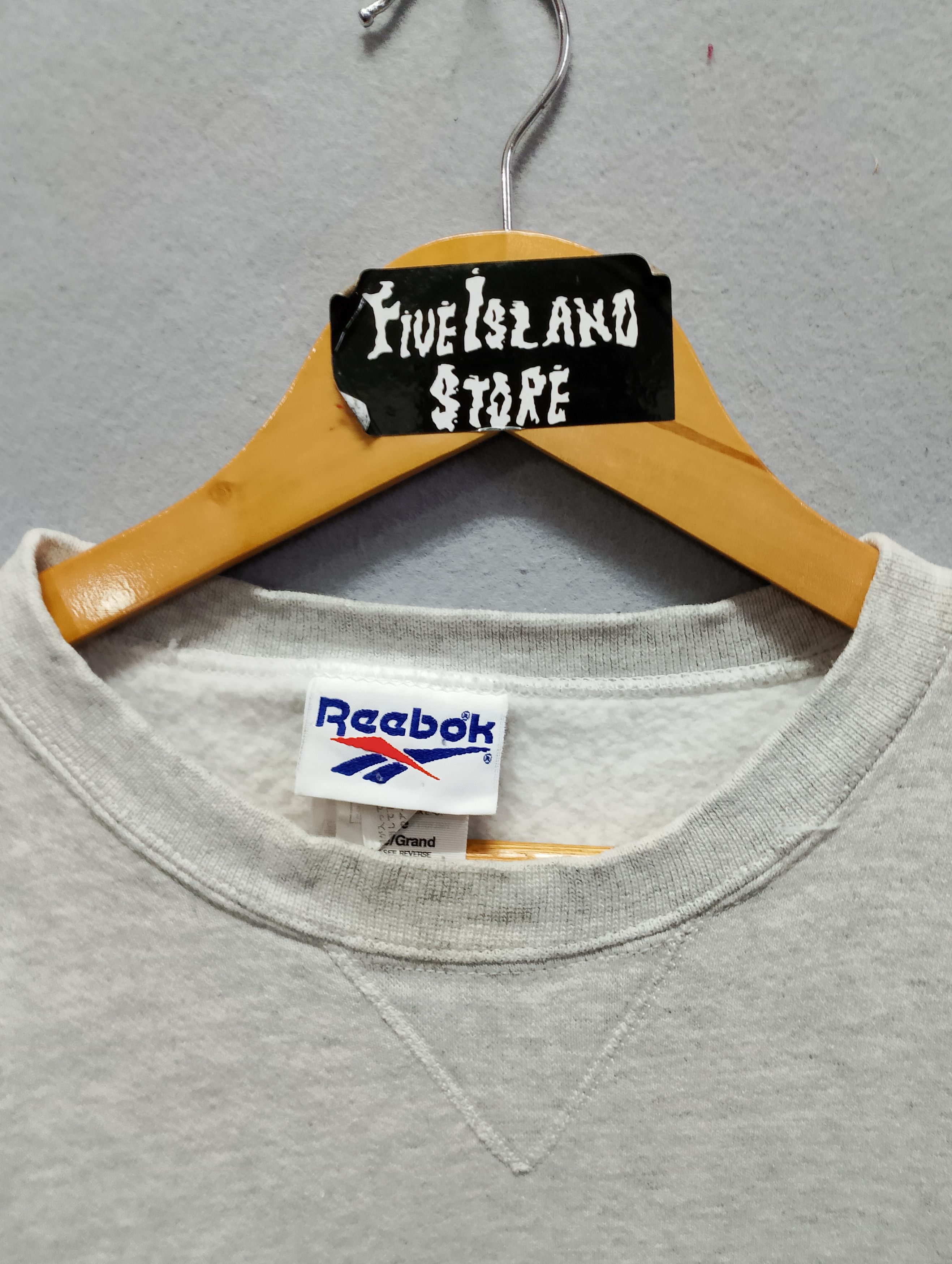 Reebok Vintage Reebok Big Logo Crewneck Sweatshirt Made in USA Size US L / EU 52-54 / 3 - 4 Thumbnail