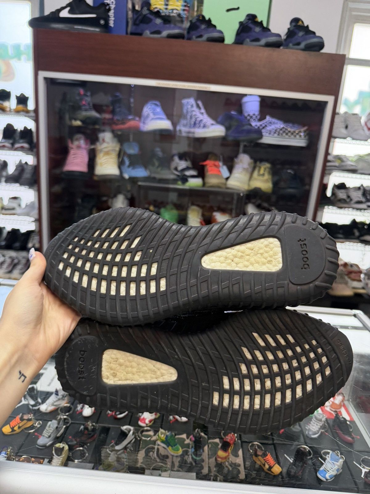 Yeezy Adidas Yeezy Boost ‘MX Rock’ Size US 12.5 / EU 45-46 - 5 Thumbnail