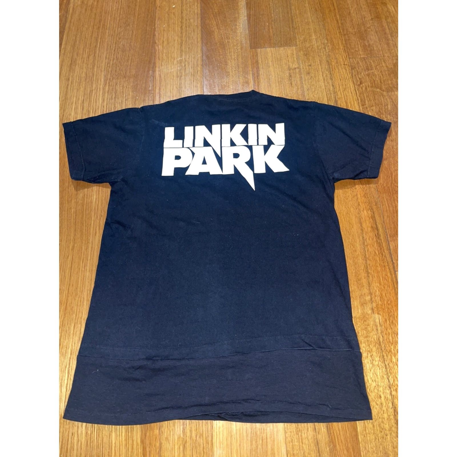 Vintage VINTAGE Linkin Park World Tour T-Shirt Black M Unisex Adults Graphic Print Band 2000s 2010s Mens Womens Size US M / EU 48-50 / 2 - 7 Thumbnail