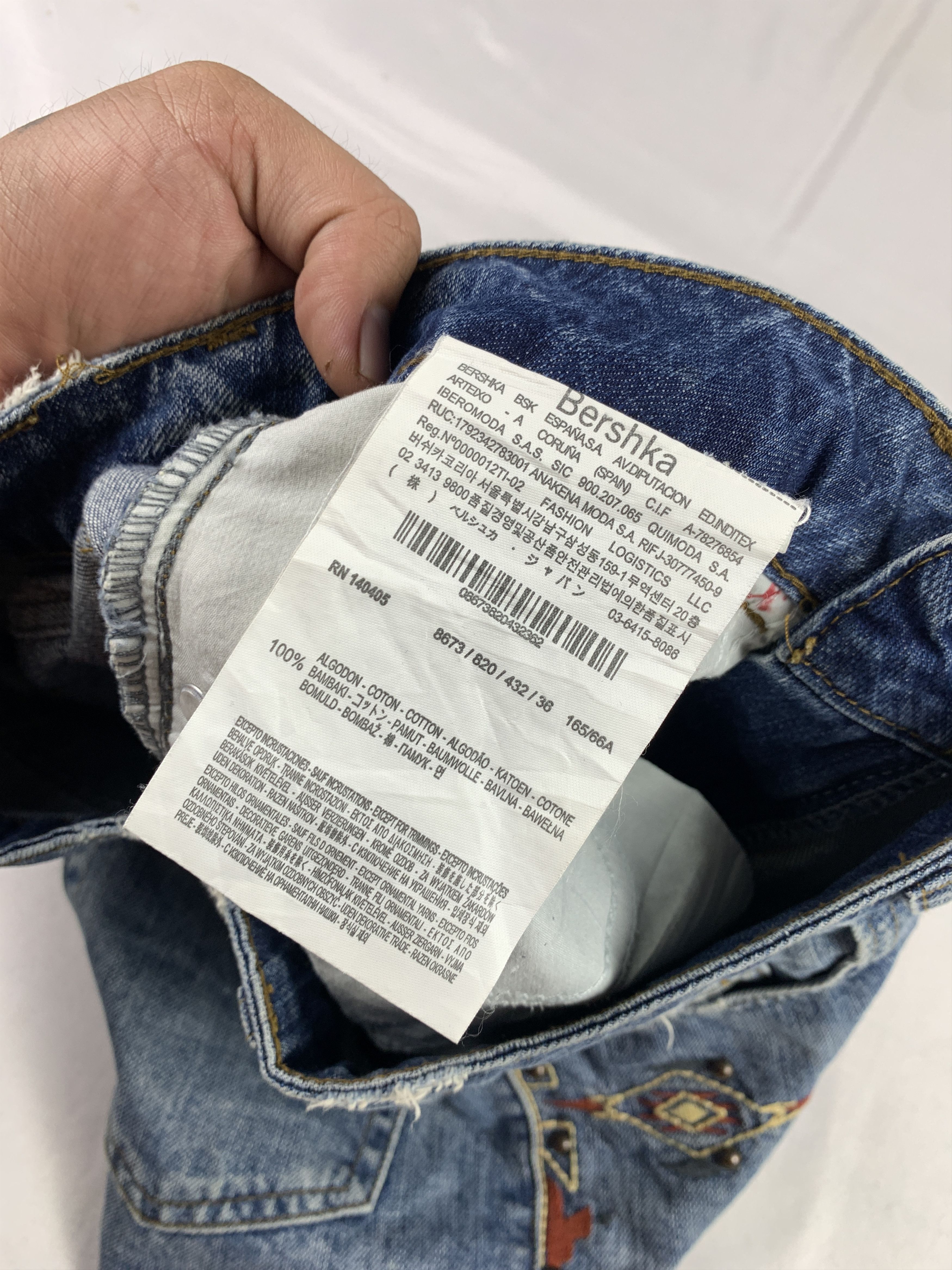 Bershka Bershka Blue Chimayo Embroidered Shorts (27) Size 27" / US 4 / IT 40 - 8 Thumbnail