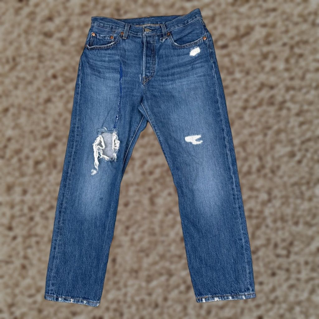 Levi's Levi'S 501 Jeans Jeans Denim Distressed Button Fly 28x25 Cotton Blue Regular Men Vintage? No. (But must not add new info)