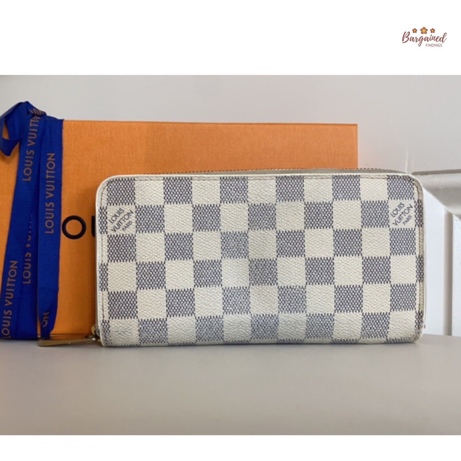 Louis Vuitton Louis Vuitton Damier Azur Leather Zippy Organizer Wallet Size ONE SIZE - 2 Thumbnail