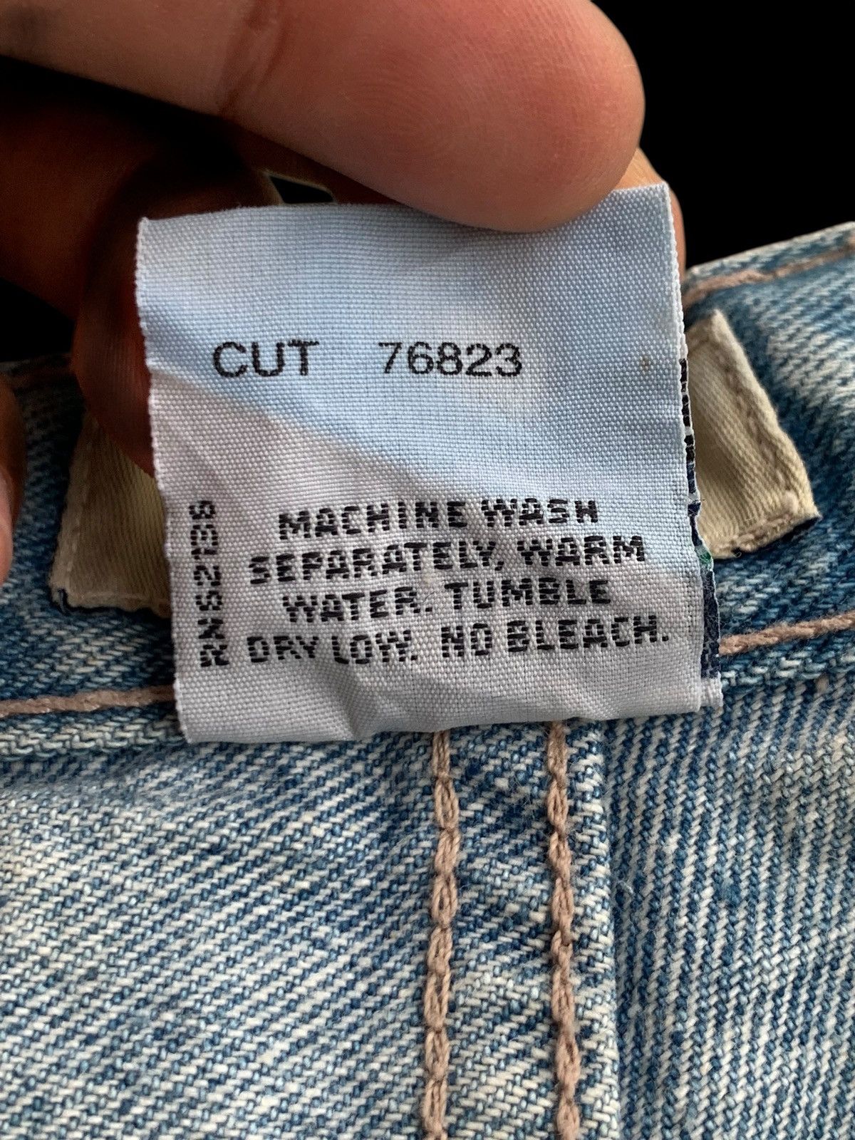 Guess × Japanese Brand × Vintage American Guess Light Blue Baggy Distressed Jeans Size US 34 / EU 50 - 8 Thumbnail