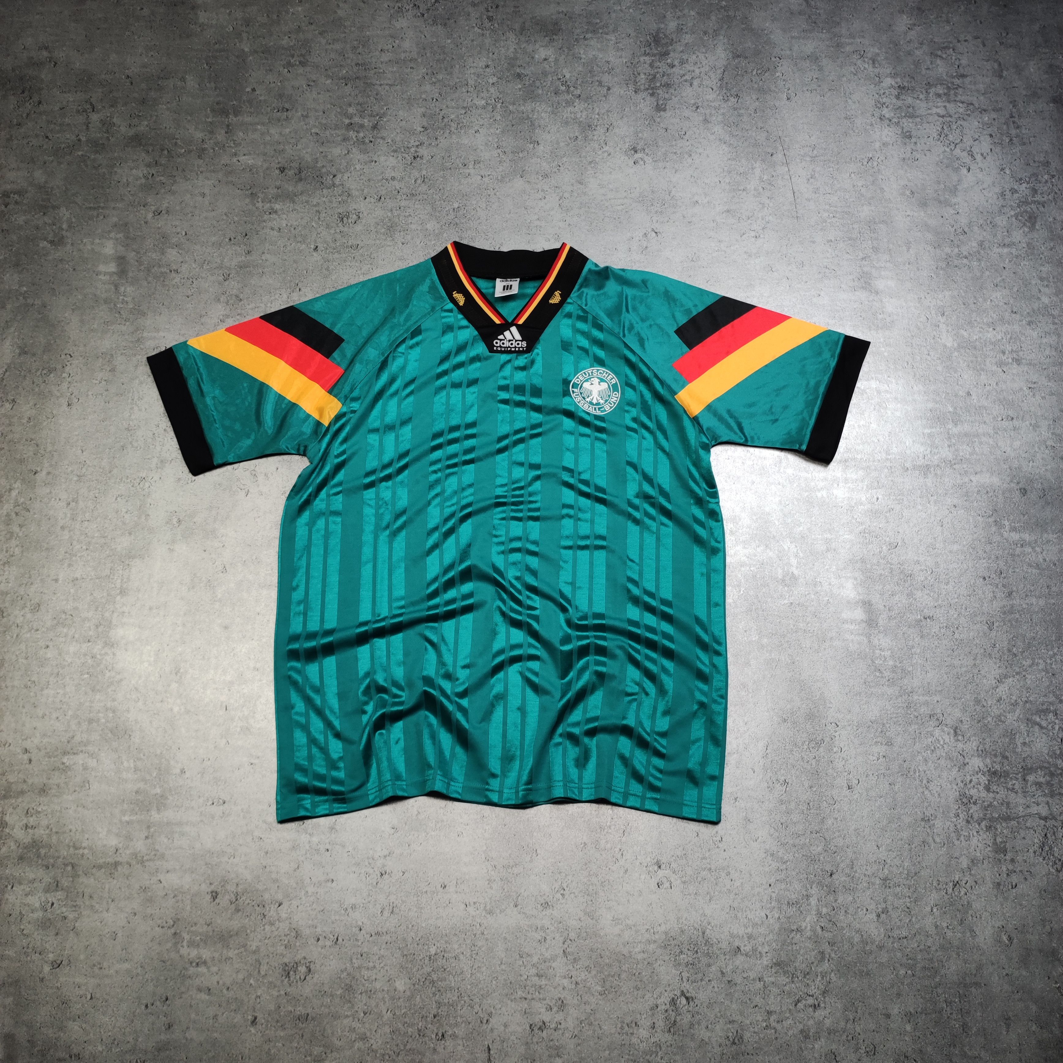 Vintage RARE Germany Vintage Football 1992 World Cap Away Jersey Size US XXL / EU 58 / 5 - 1 Thumbnail