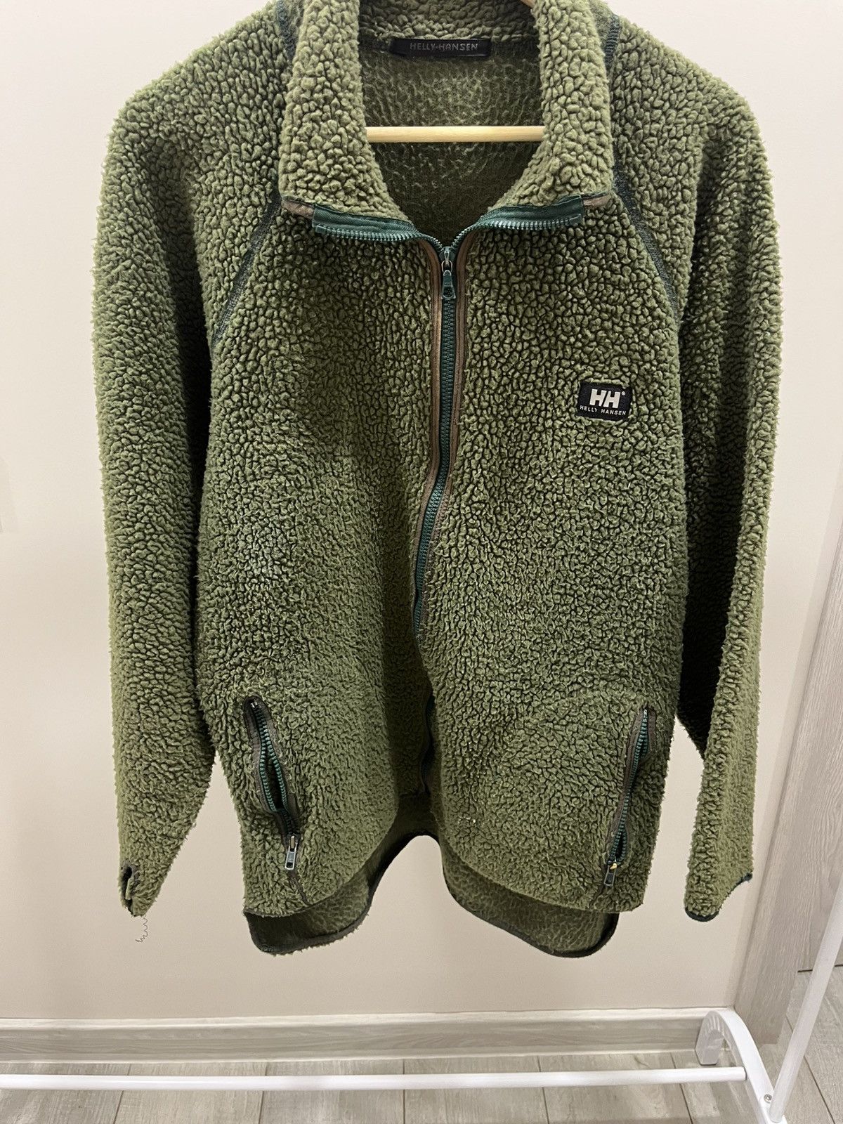 Helly Hansen Helly Hansen Vintage fleece jacket size L Size US L / EU 52-54 / 3 - 3 Thumbnail
