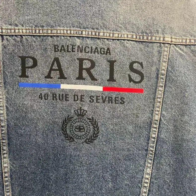 Balenciaga Balenciaga Denim Jacket with Back Logo. Size US L / EU 52-54 / 3 - 3 Thumbnail