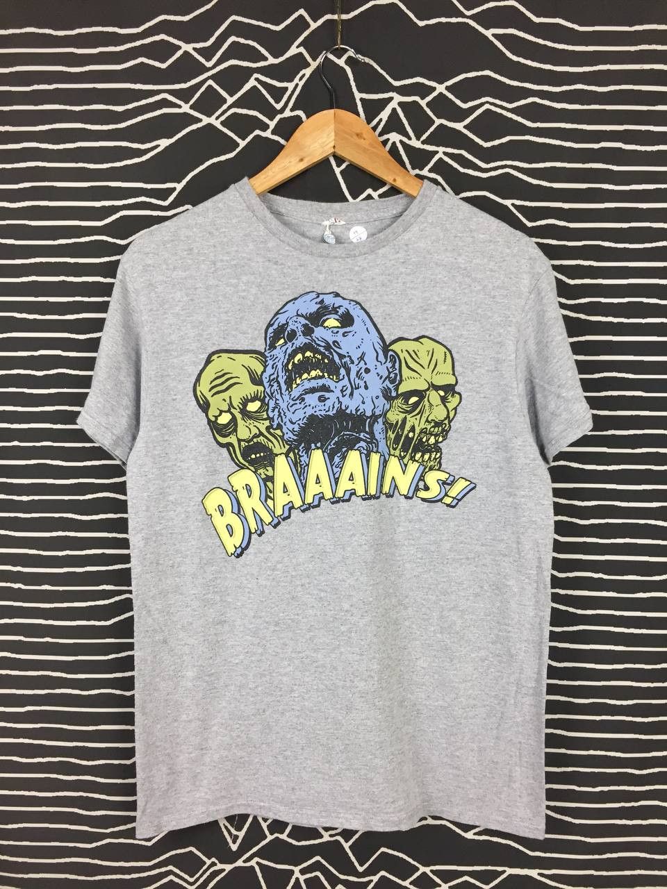 Vintage Vtg Y2K Zombie Brains Walking Dead Style Graphic Tee Size US M / EU 48-50 / 2 - 2 Thumbnail