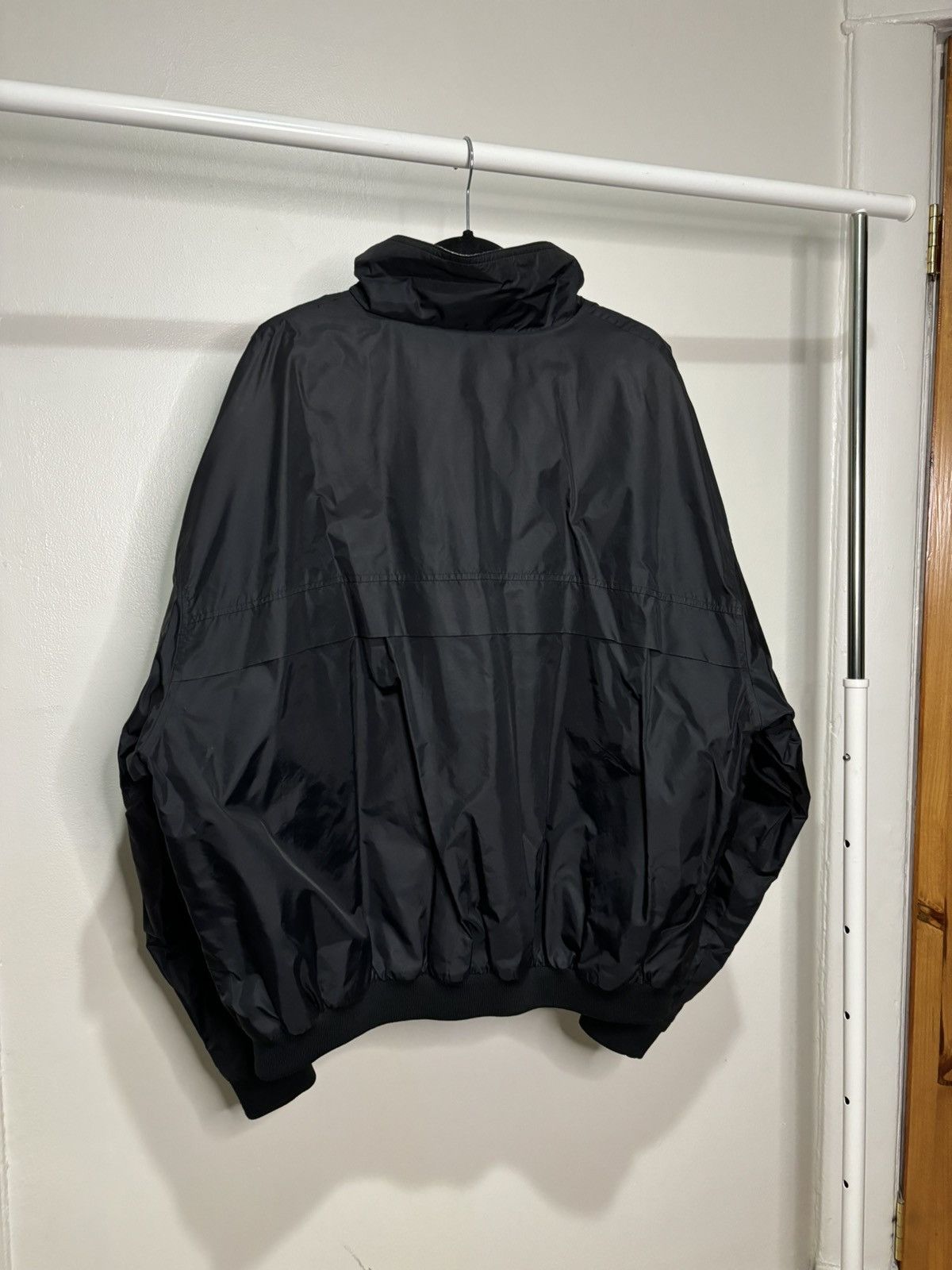 Vintage Vintage 1990s Black Oversize Boxy Nylon Fleece Line Jacket Size US XL / EU 56 / 4 - 9 Thumbnail