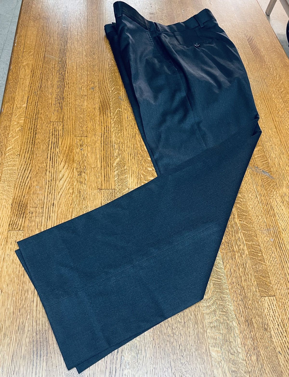 Hugo Boss Hugo Boss Men’s Dark Gray Dress Pants Size US 33 - 1 Thumbnail
