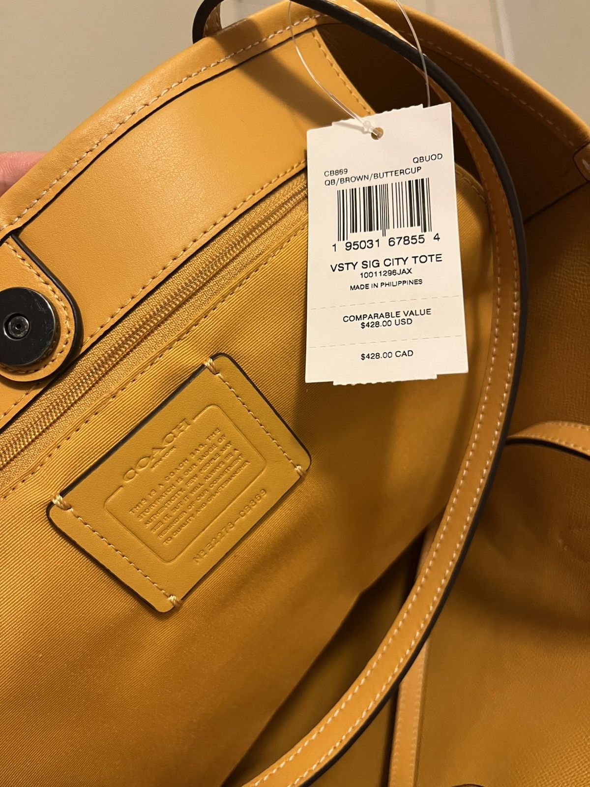 Coach Coach City Tote In Signature Canvas With Varsity Motif NWT Size ONE SIZE - 6 Thumbnail