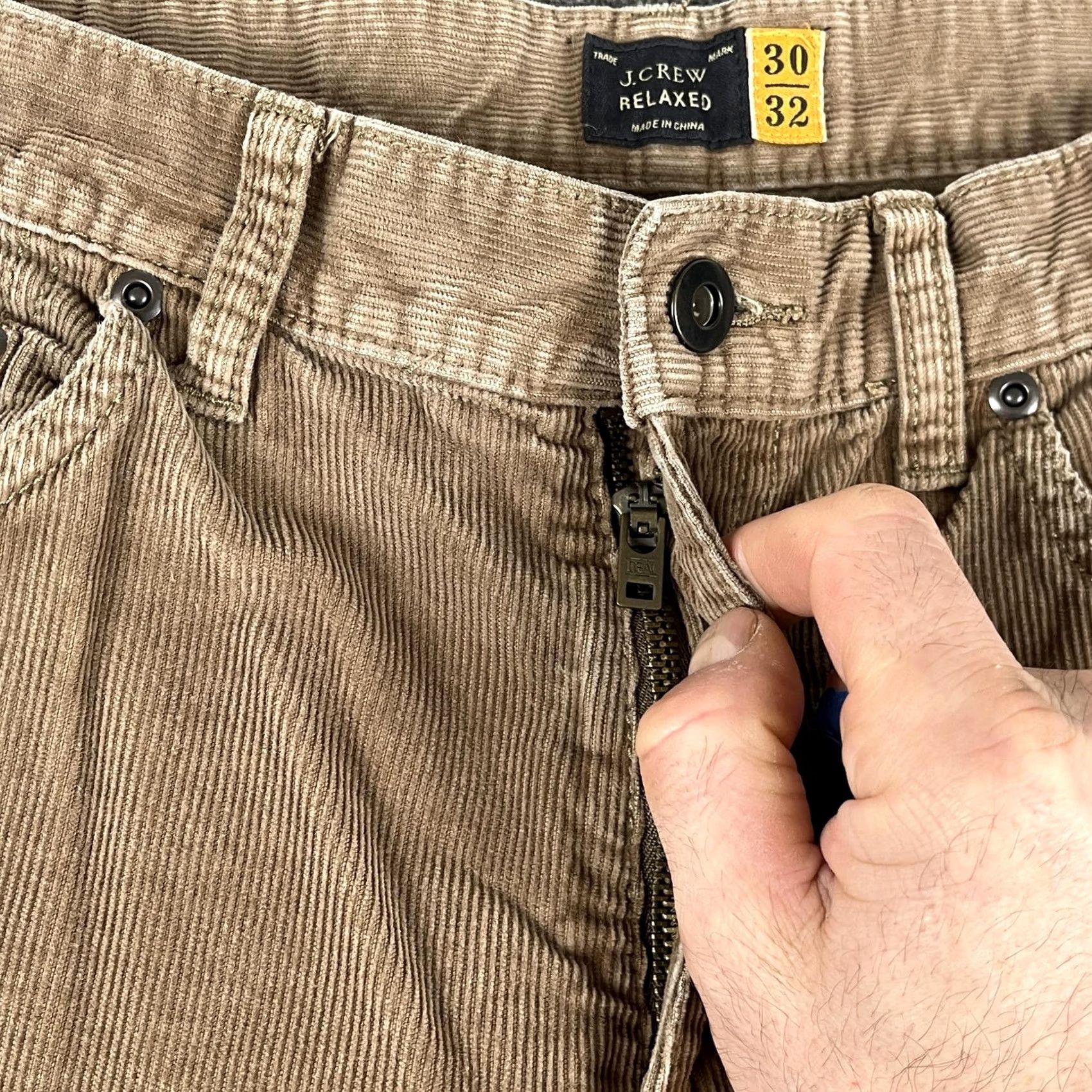 J.Crew J Crew Mens Relaxed Fit Corduroy Pants 30x31 Brown Casual Cotton 5 Pocket Size US 30 / EU 46 - 3 Thumbnail