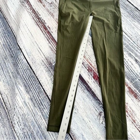 Vuori Vuori Olive Green Women's Active Leggings Size 34" / US 12 / IT 48 - 9 Thumbnail