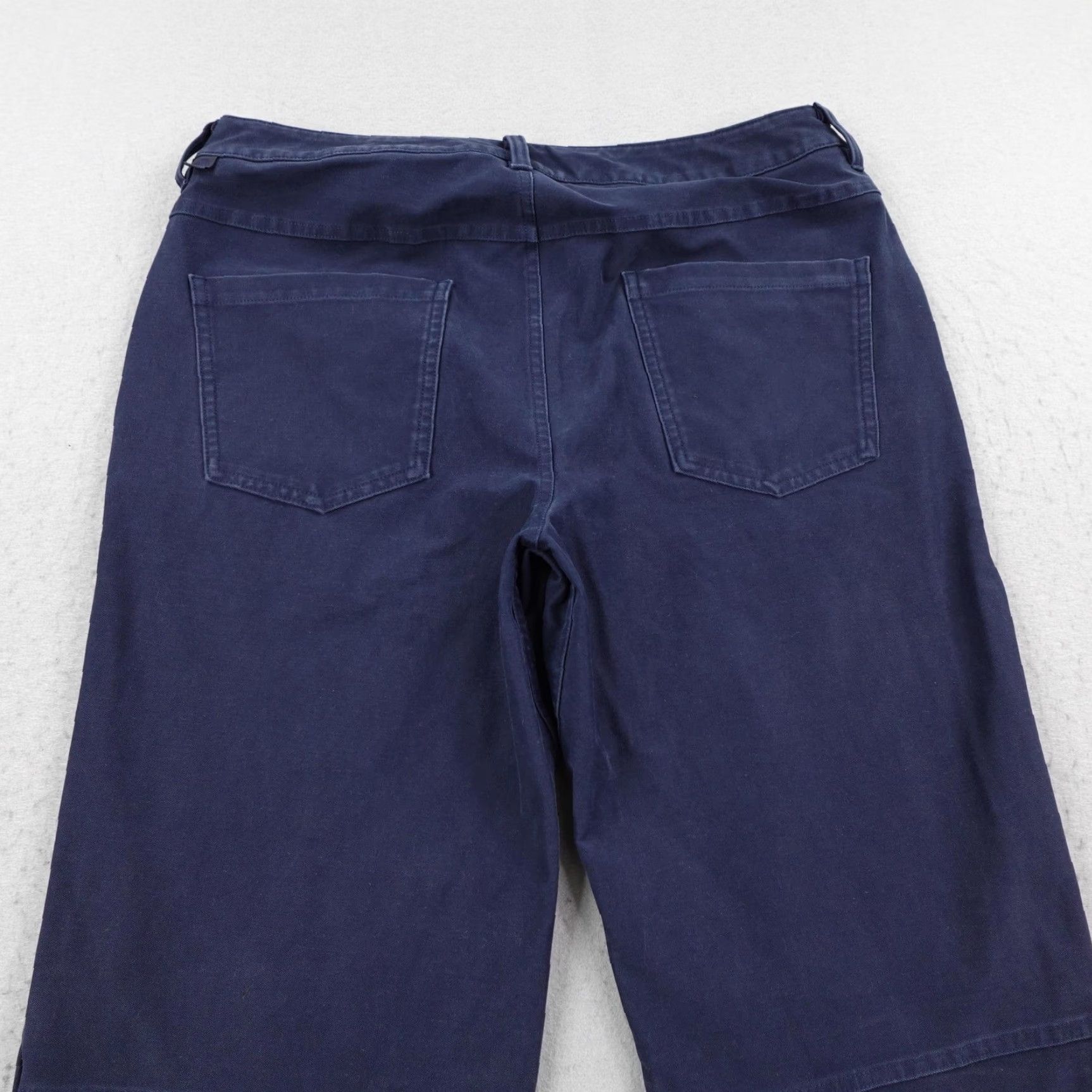 Lululemon Lululemon Pants Mens 32 ABC Crop Pant Relaxed Utilitech Chino Navy Blue Casual Workwear Size US 32 / EU 48 - 5 Thumbnail
