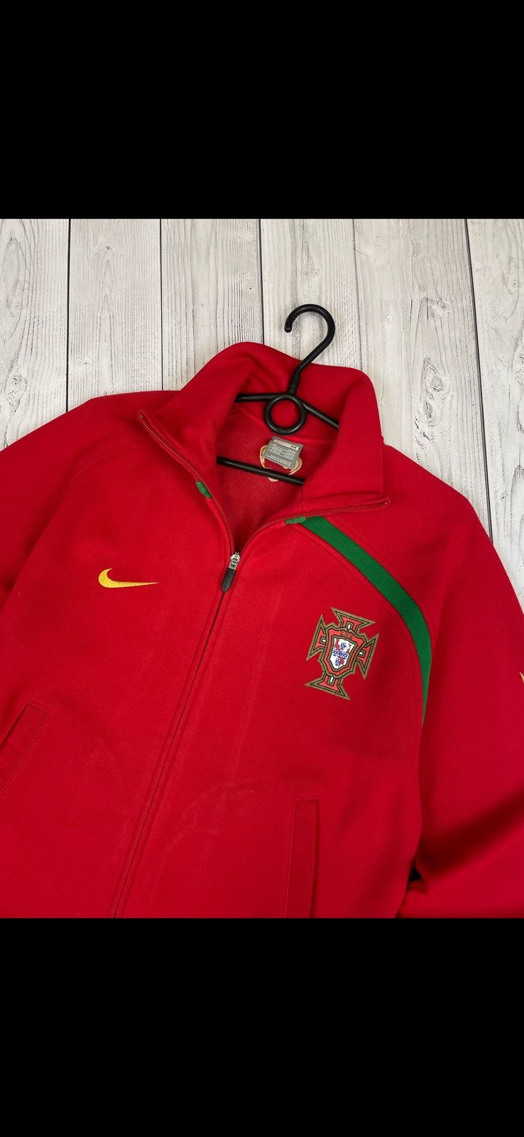 Nike Vintage nike Portugal track jacket soccer rare size M Size US M / EU 48-50 / 2 - 3 Thumbnail