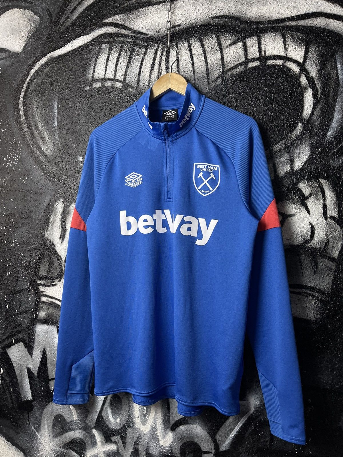 Umbro Umbro Pro Training West Ham United Jersey 1/2 Zip Top Shirts Size US L / EU 52-54 / 3 - 1 Thumbnail