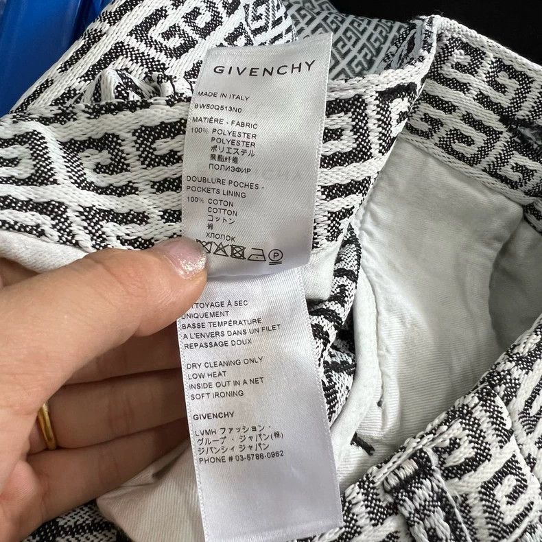 Givenchy Givenchy Checkered Full Print Denim Long Pants Size 26 Size US 26 / EU 42 - 4 Thumbnail
