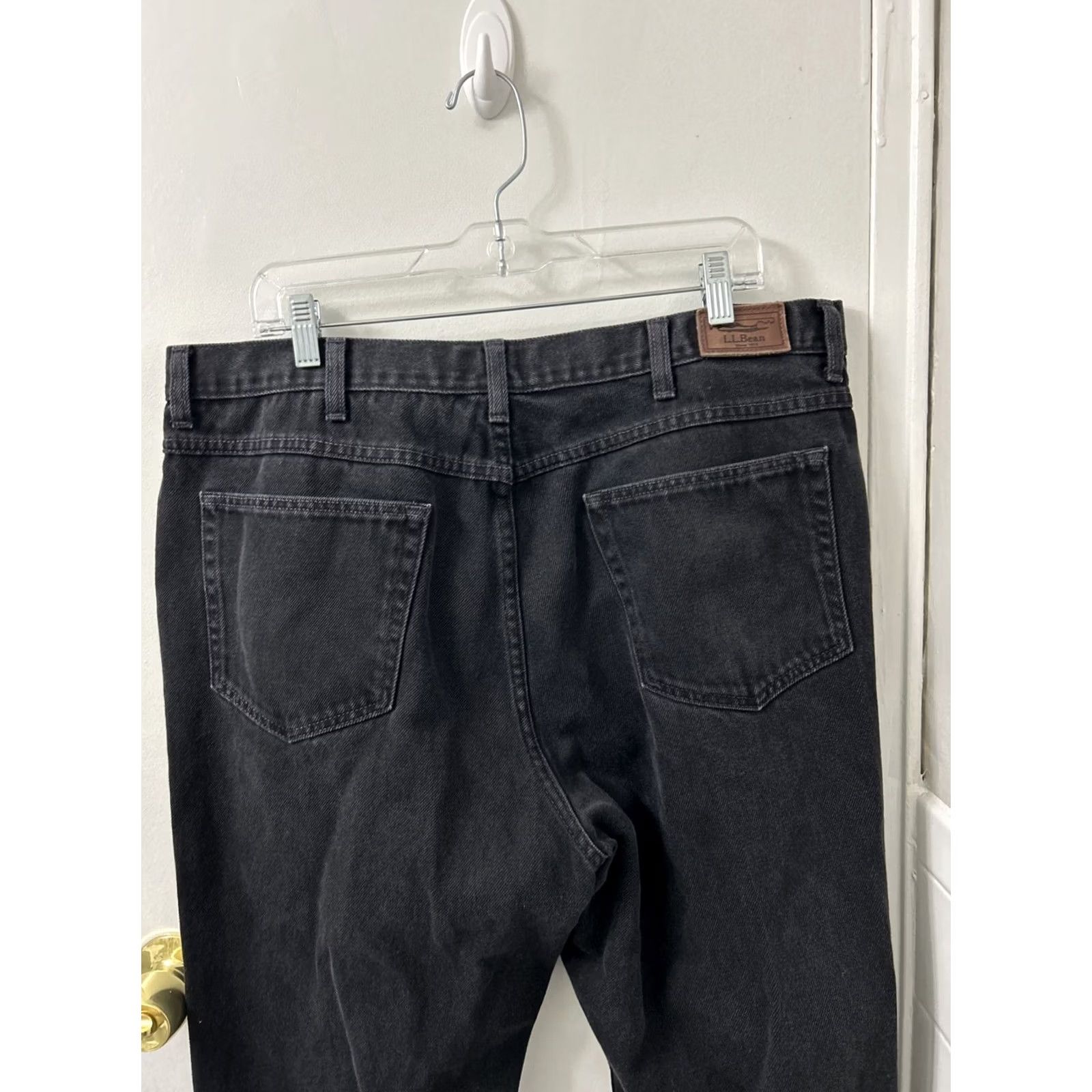 Vintage LL Bean Jeans Mens 38x32 Classic Fit Straight Leg Black Denim 5-Pocket Zip Button Camp LL Bean 220626 Size US 38 / EU 54 - 7 Thumbnail