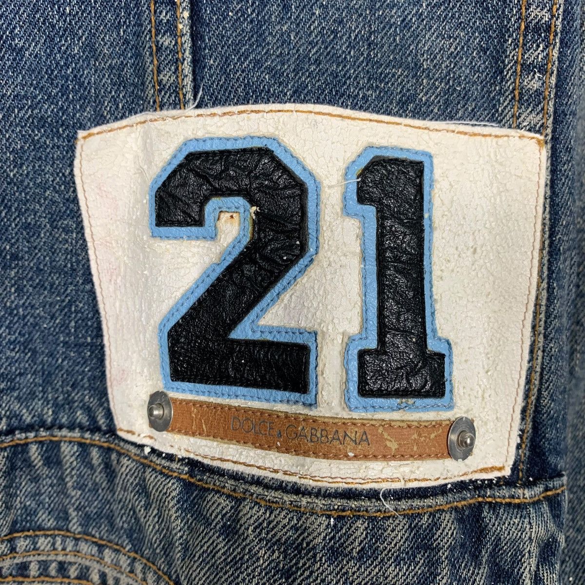Dolce & Gabbana Dolce & Gabbana Buttonless Denim Trucker Jacket Size M / US 6-8 / IT 42-44 - 10 Thumbnail