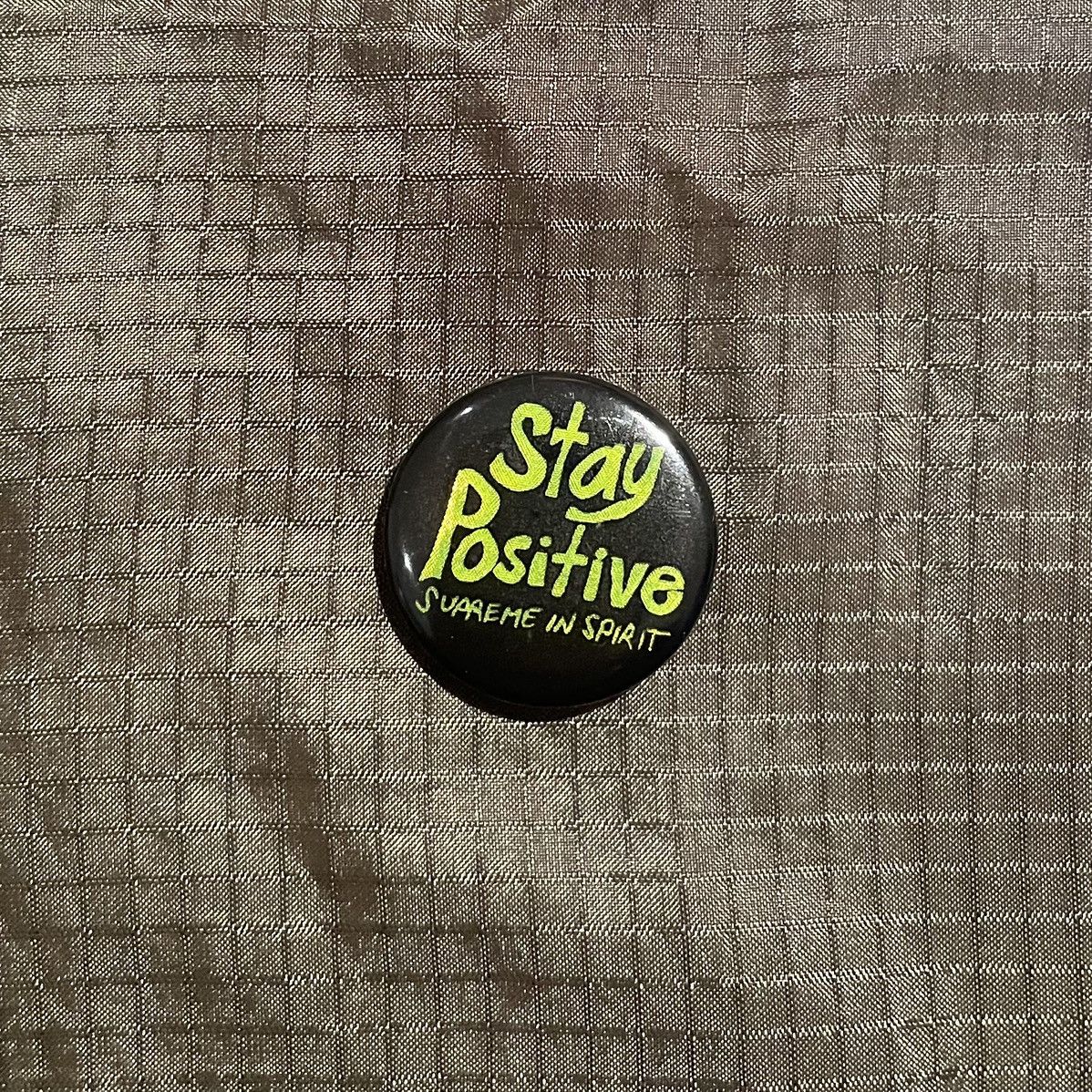 Supreme Stay Positive Pin (FW20) Size ONE SIZE - 1 Preview