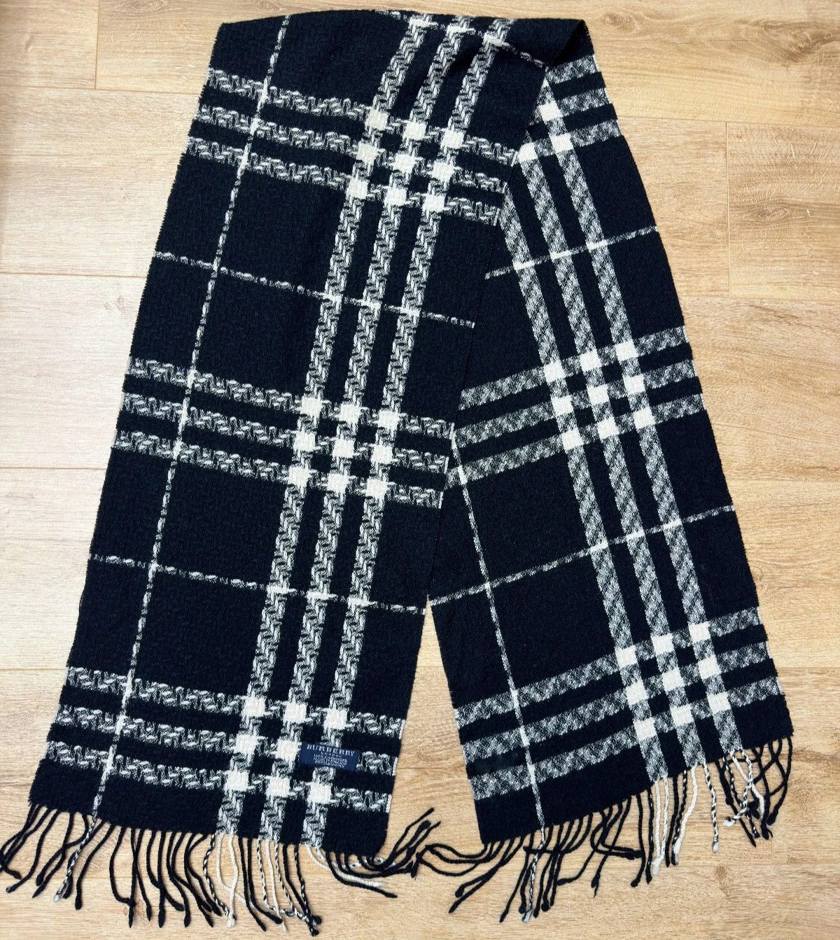 Burberry Burberry Textured Wool Check Scarf 180x33 Cm Size ONE SIZE - 2 Thumbnail
