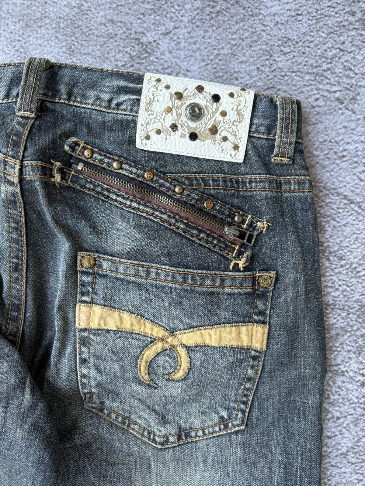 20471120 × Beauty Beast × Japanese Brand Villand stone real jeans special editon natural clothes Size US 35 - 6 Thumbnail