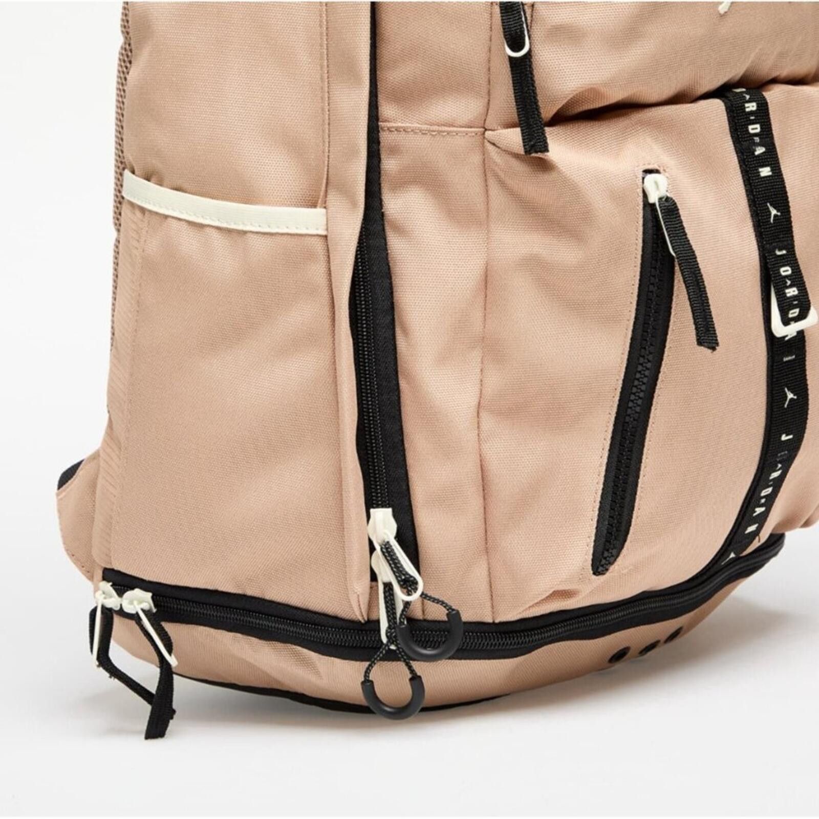 Other AIR JORDAN Legend MD Backpack Bottle Pocket | MSRP: $75 Size ONE SIZE - 4 Thumbnail