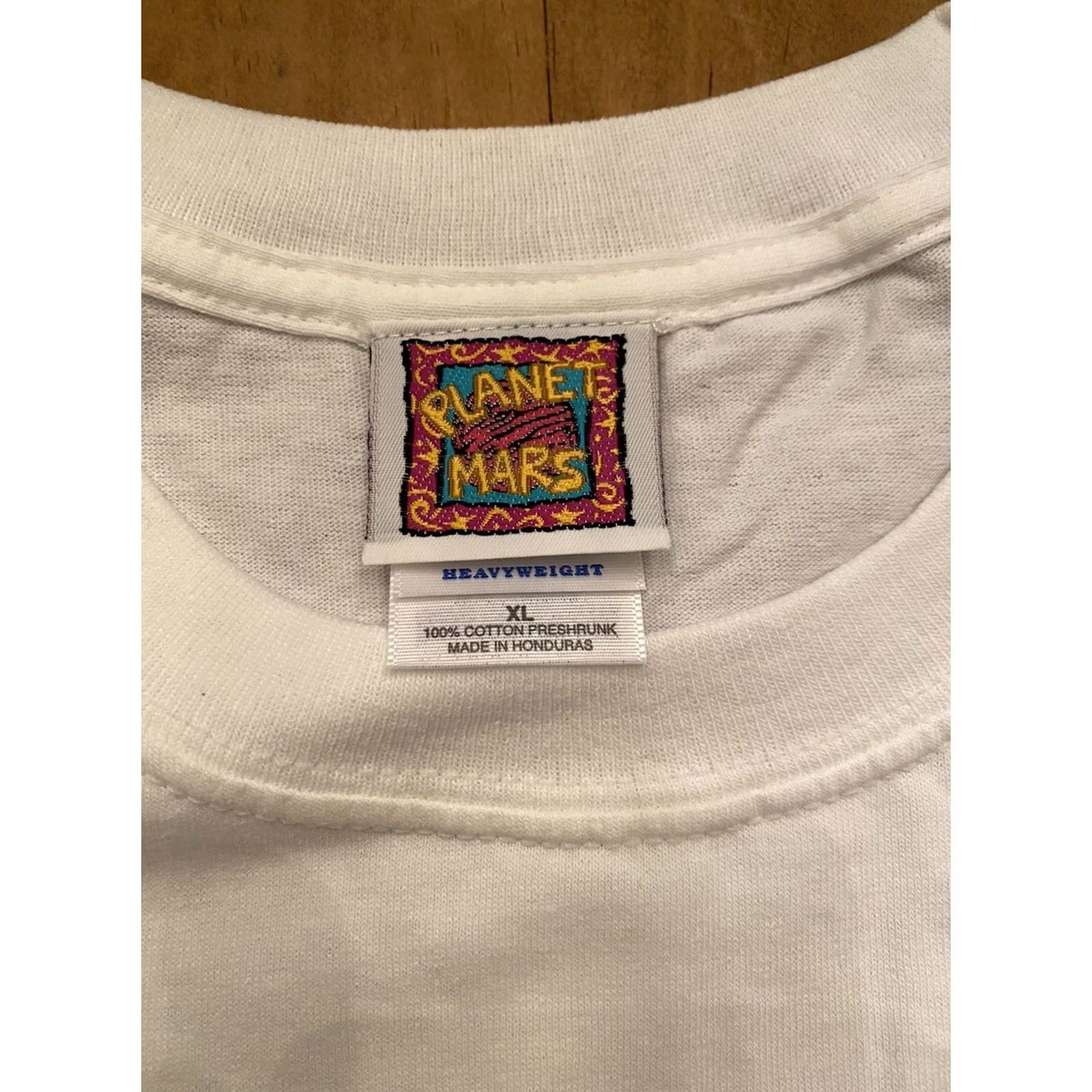 Gildan VINTAGE M&M It’s A Purple T-shirt Planet Mars XL White Gildan T-Shirt Men Short Sleeve Cotton Regular Size XL Limited Edition Funny USA Food Size US XL / EU 56 / 4 - 4 Thumbnail