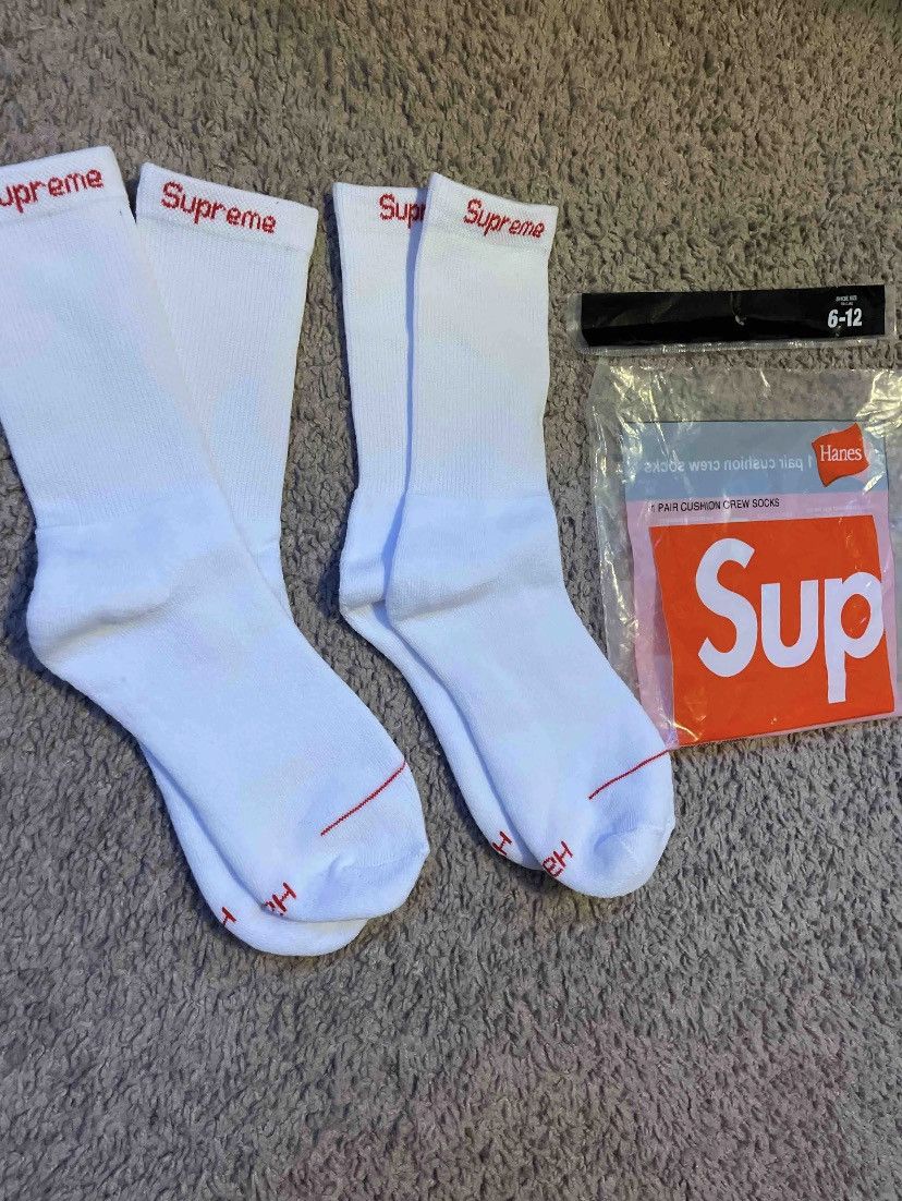 Supreme Supreme socks Size ONE SIZE - 1 Preview