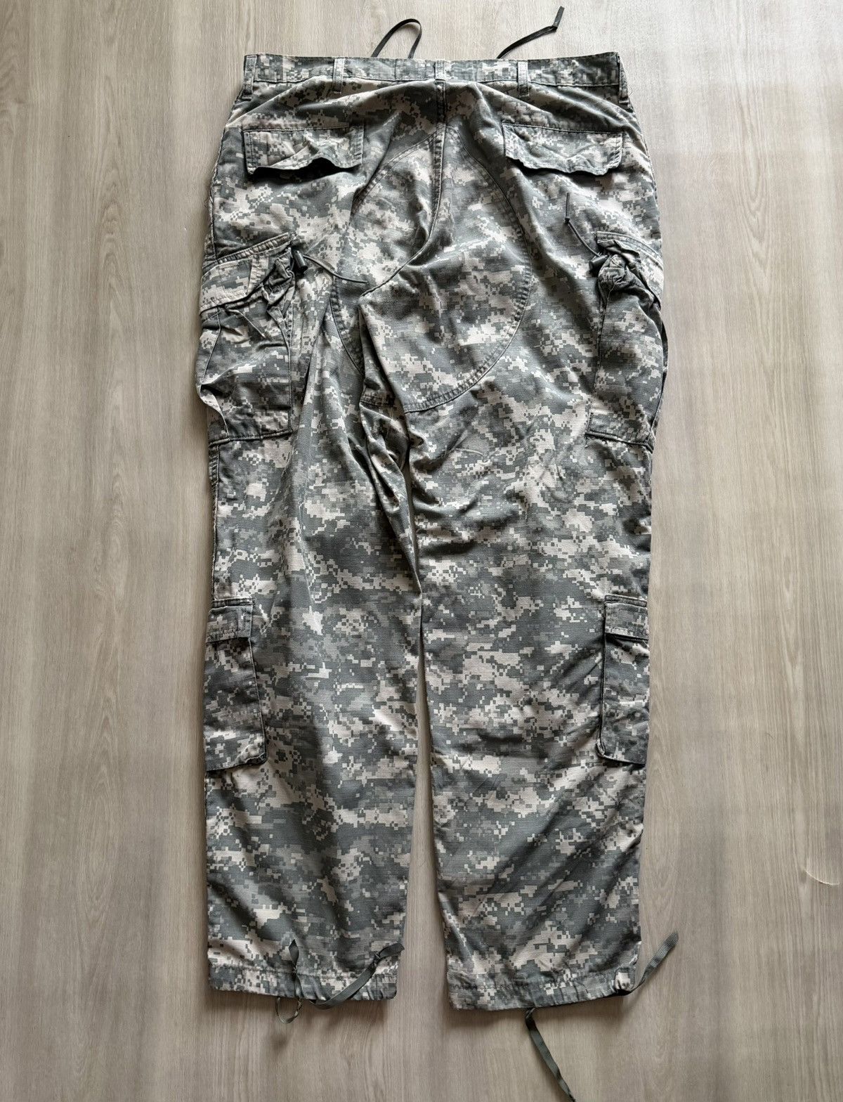 Vintage Vtg Y2K Digital Camo Military Cargo Pants Size Large Long Size US 35 - 7 Thumbnail
