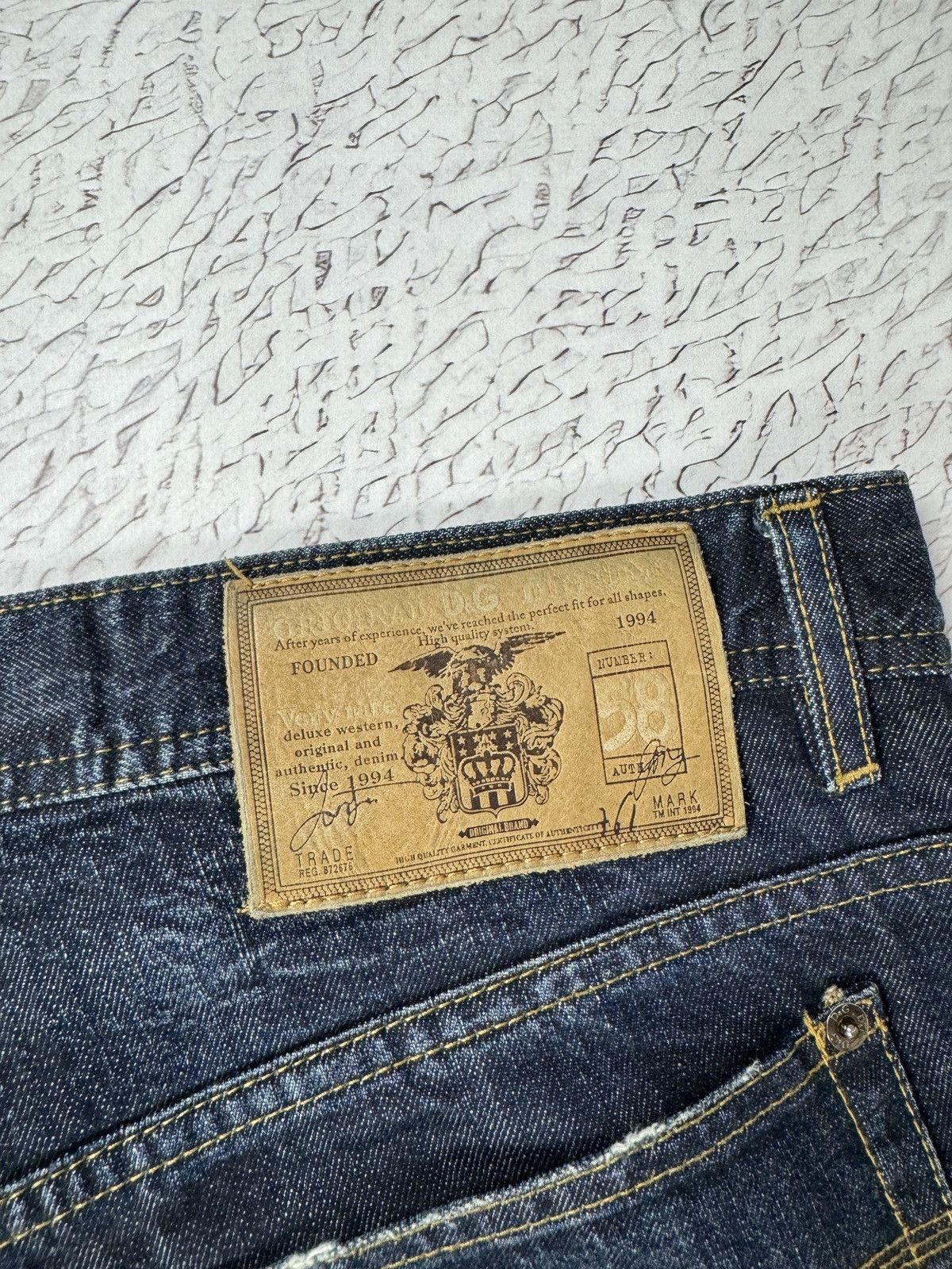 Dolce & Gabbana Dolce & Gabbana Distressed Indigo Denim Pants Jeans Size US 36 / EU 52 - 19 Thumbnail