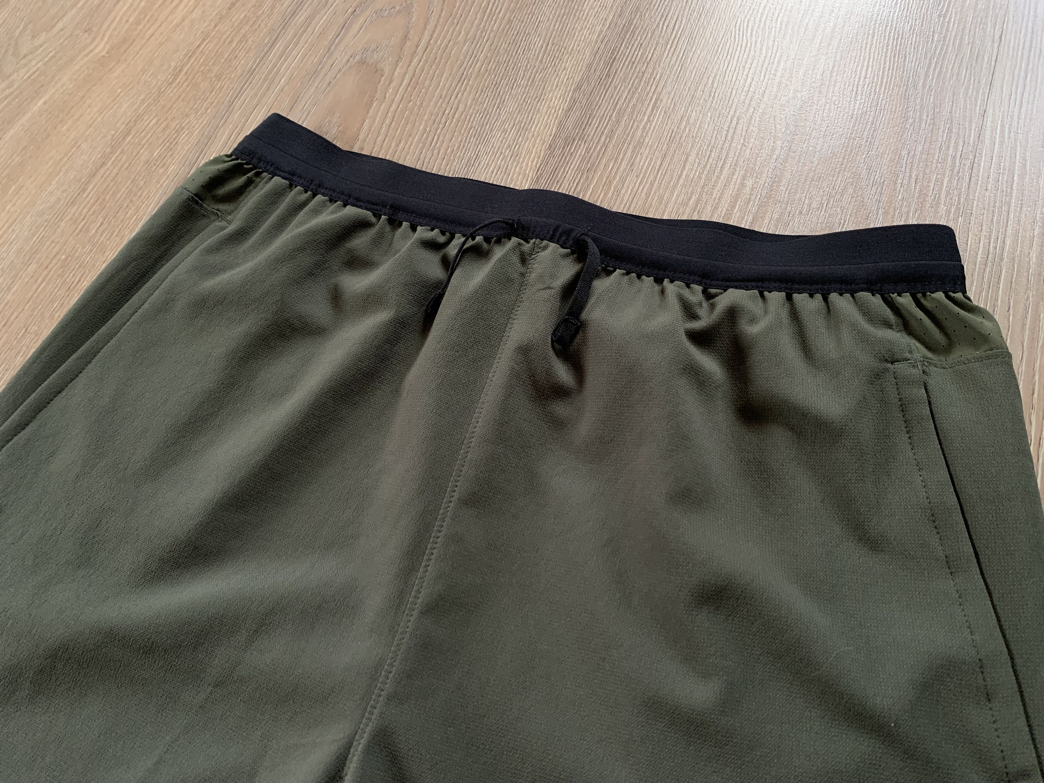 Nike Youth Nike Dri Fit Khaki Training Shorts Size US 28 / EU 44 - 4 Thumbnail
